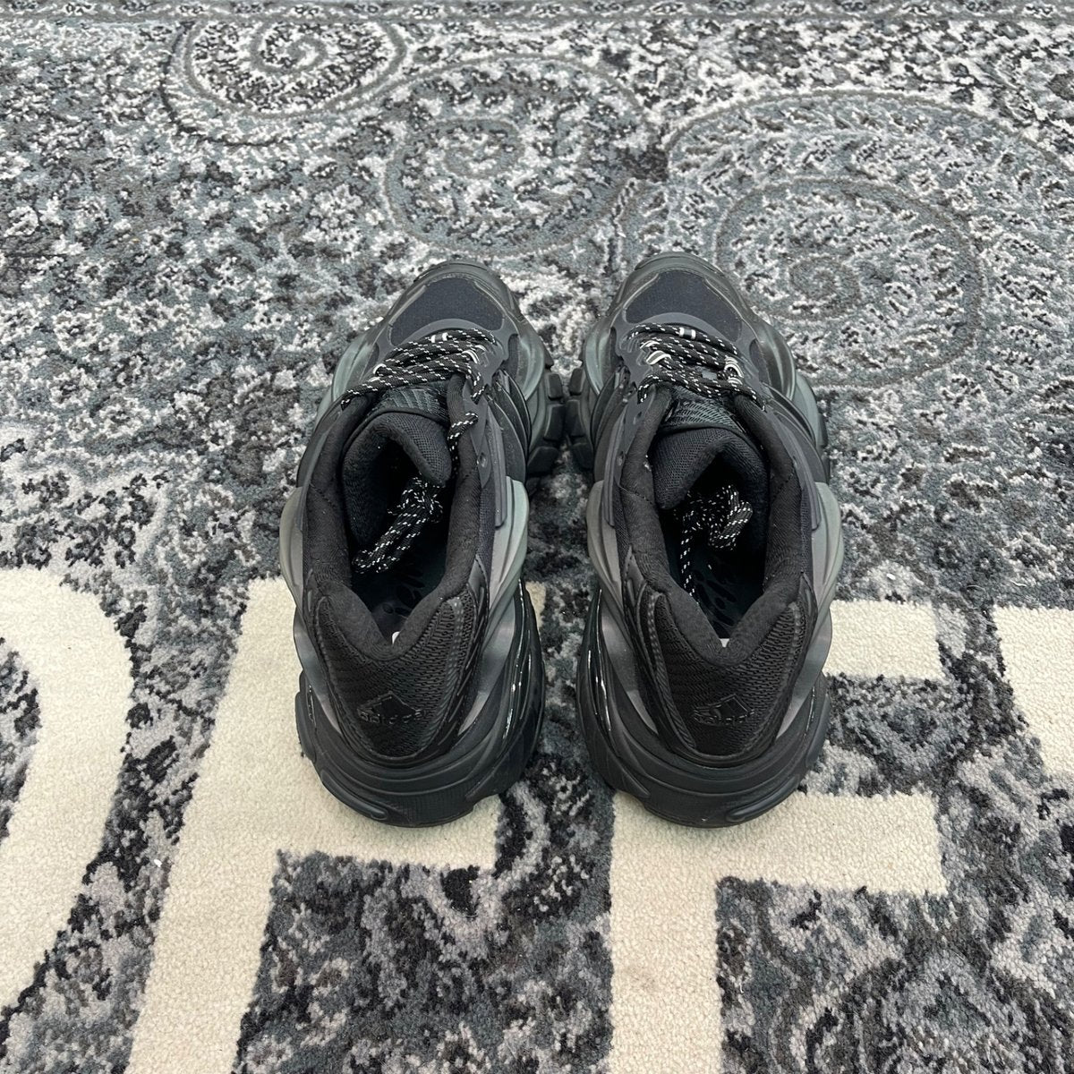 adidas Adistar Jellyfish Pharrell Williams Triple Black (Size 12.5) (VNDS)