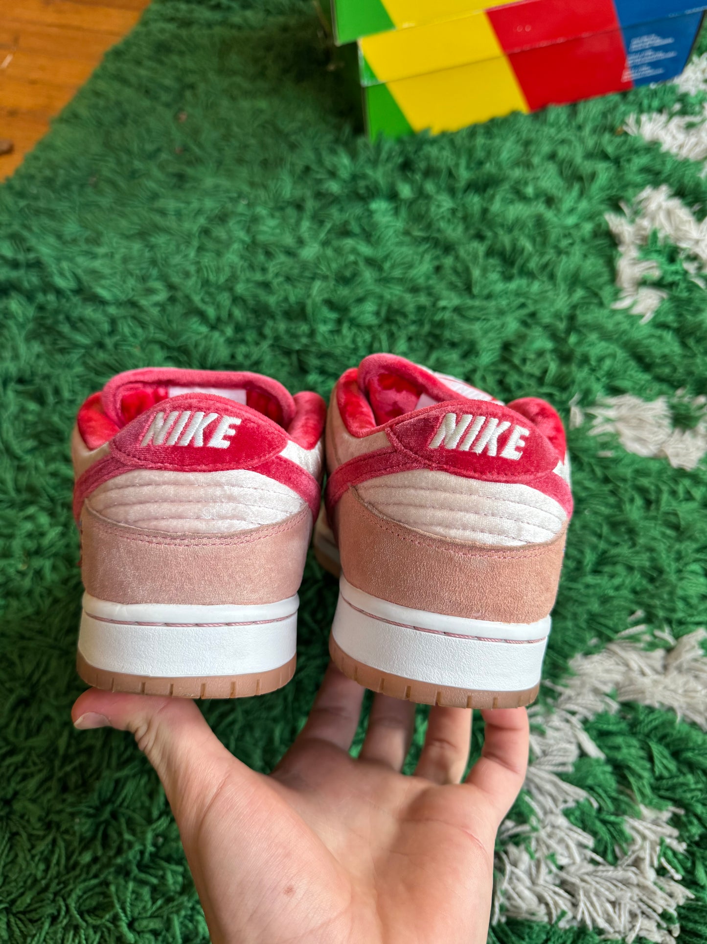 Nike Dunk Low SB “Strange Love”