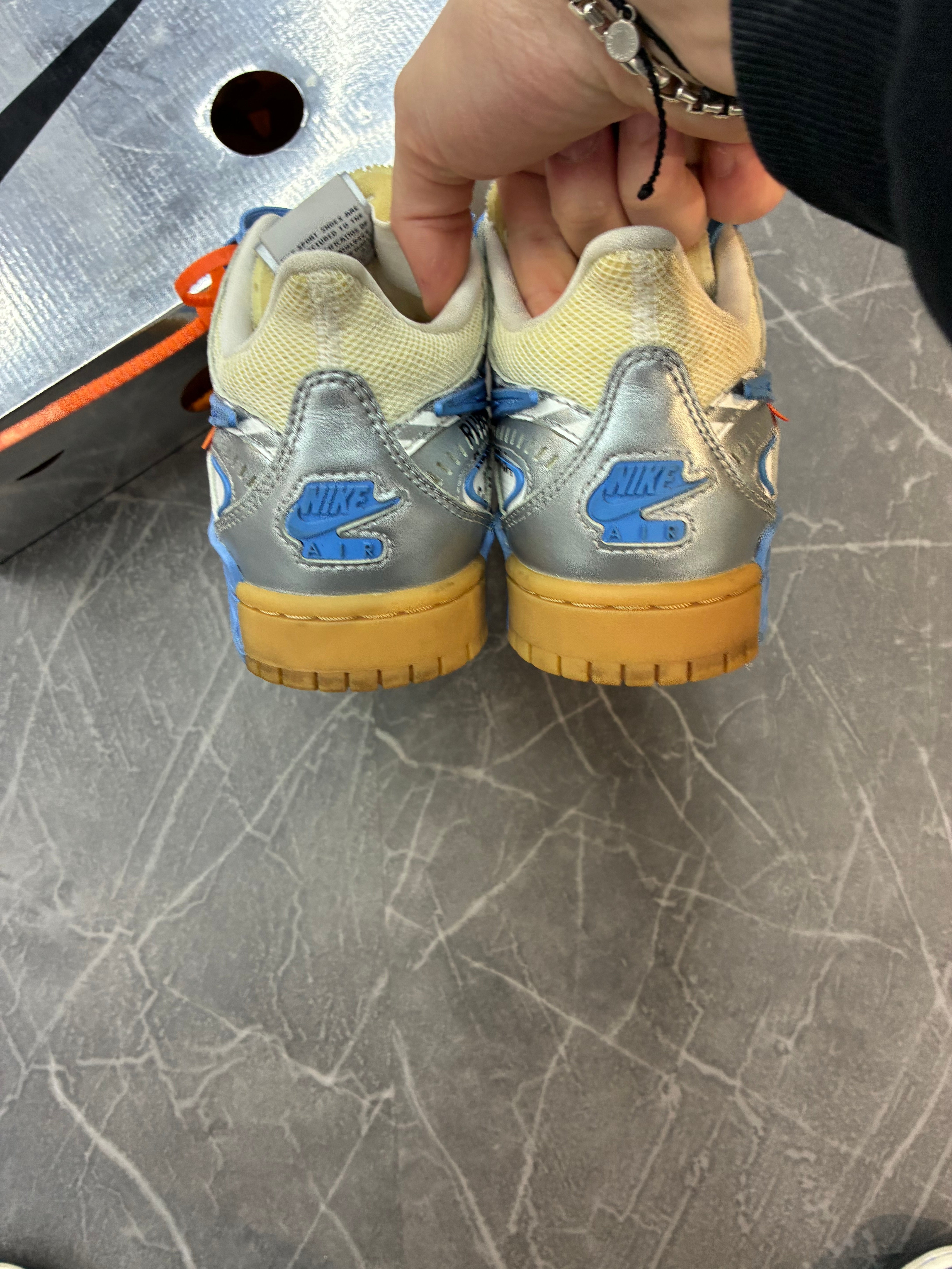 Off-White Nike Rubber Dunk “UNC”