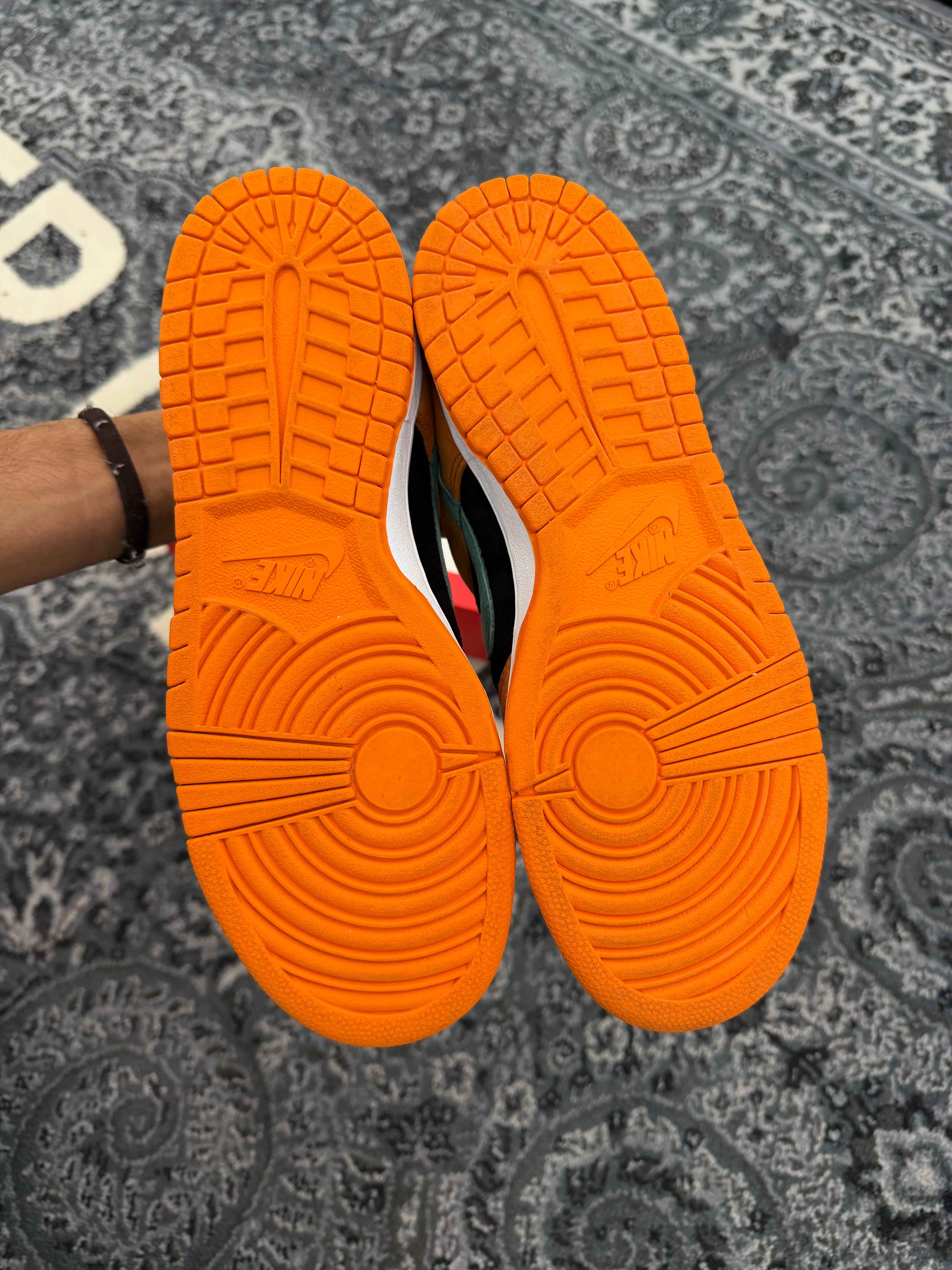 Nike Dunk Low “Ceramic”