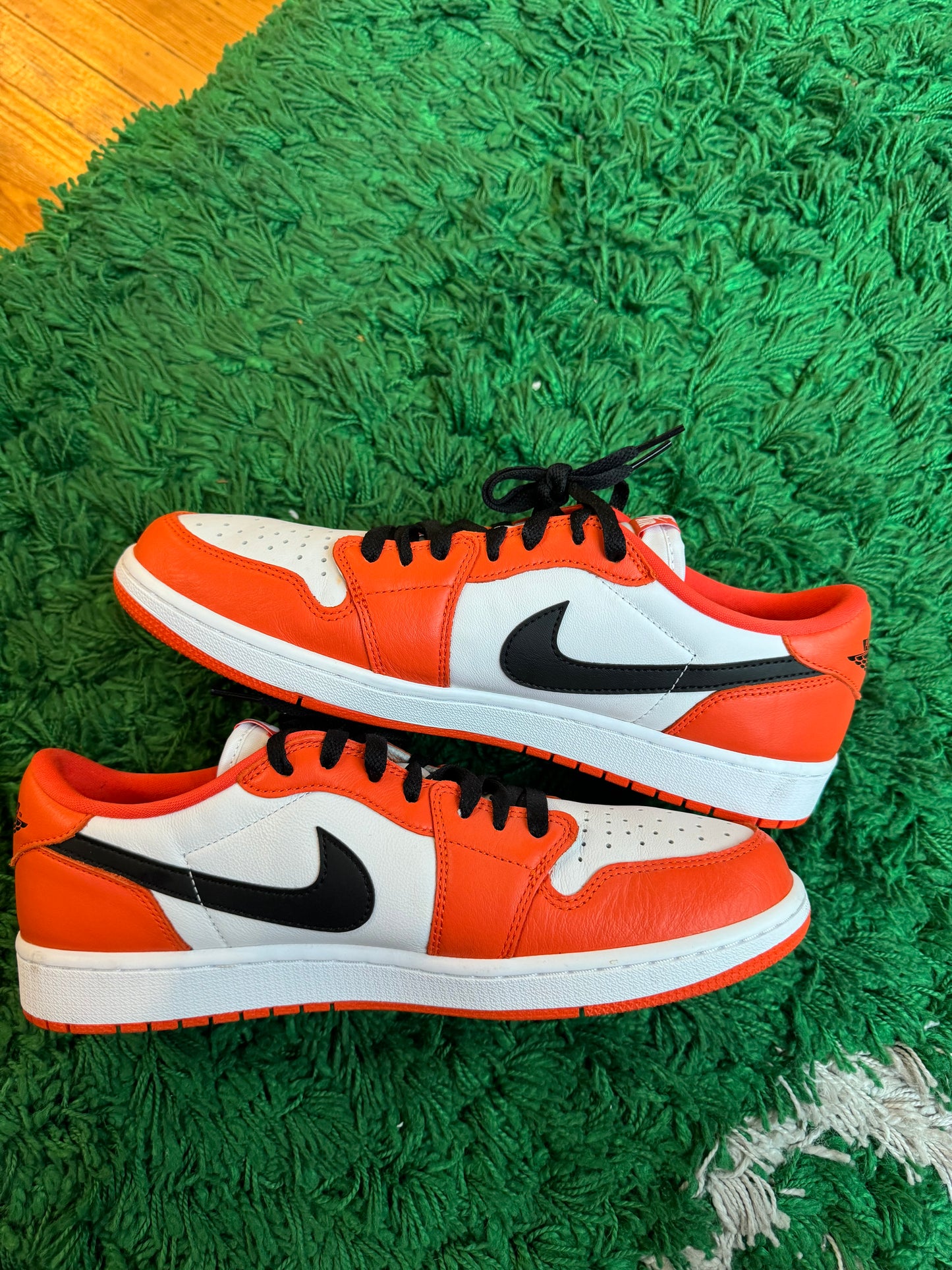 Jordan 1 Low “Starfish”