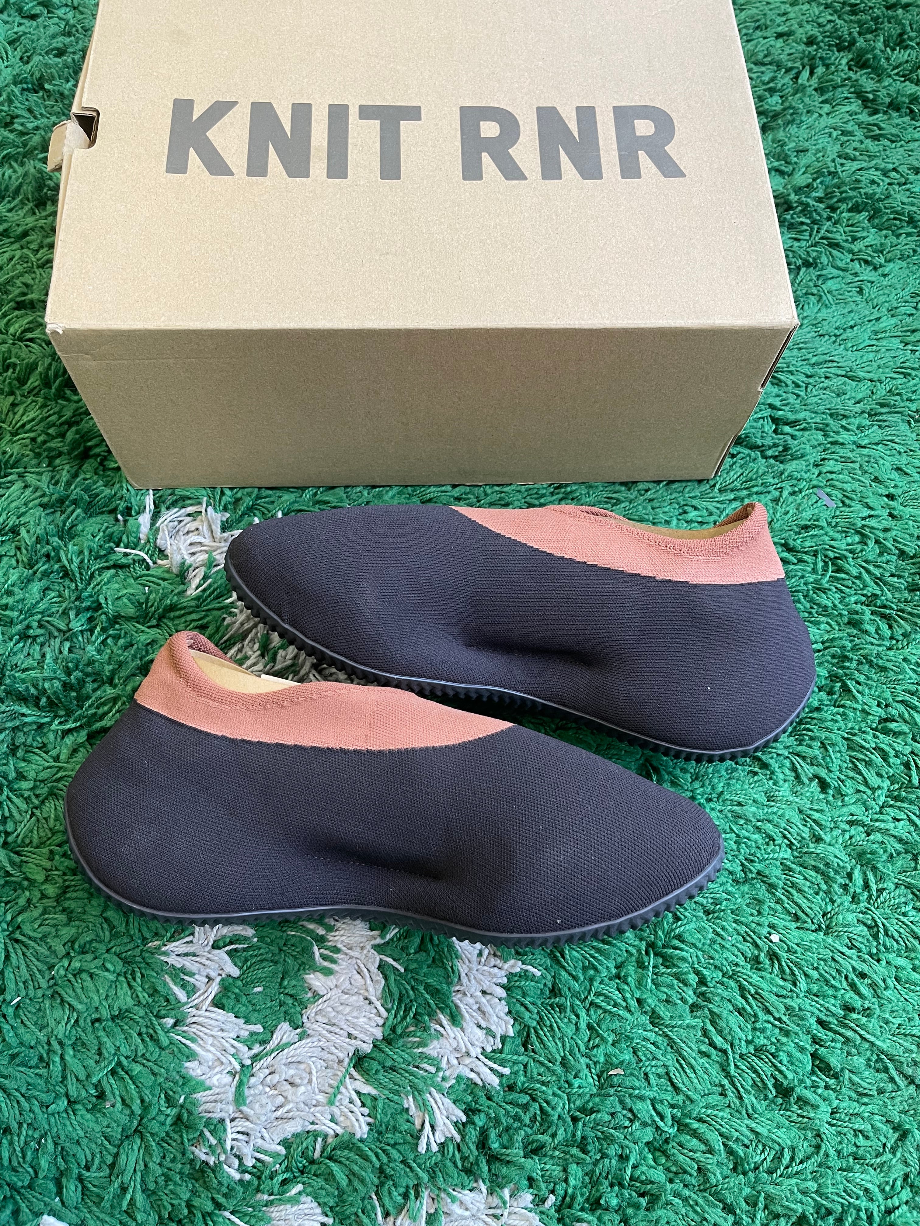 Yeezy Knit RNR “Stone Carbon”