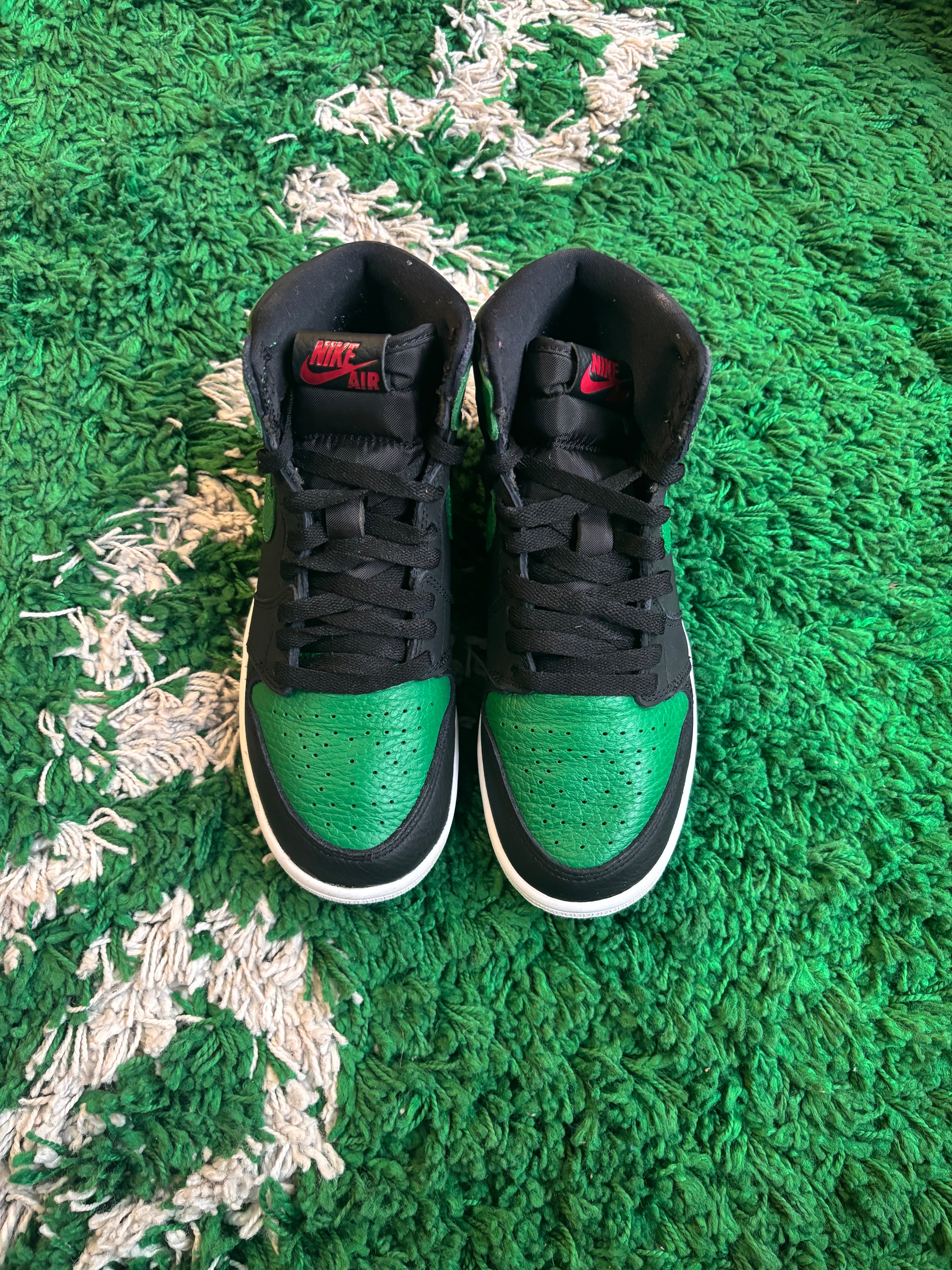 Jordan 1 High “Pine Green”