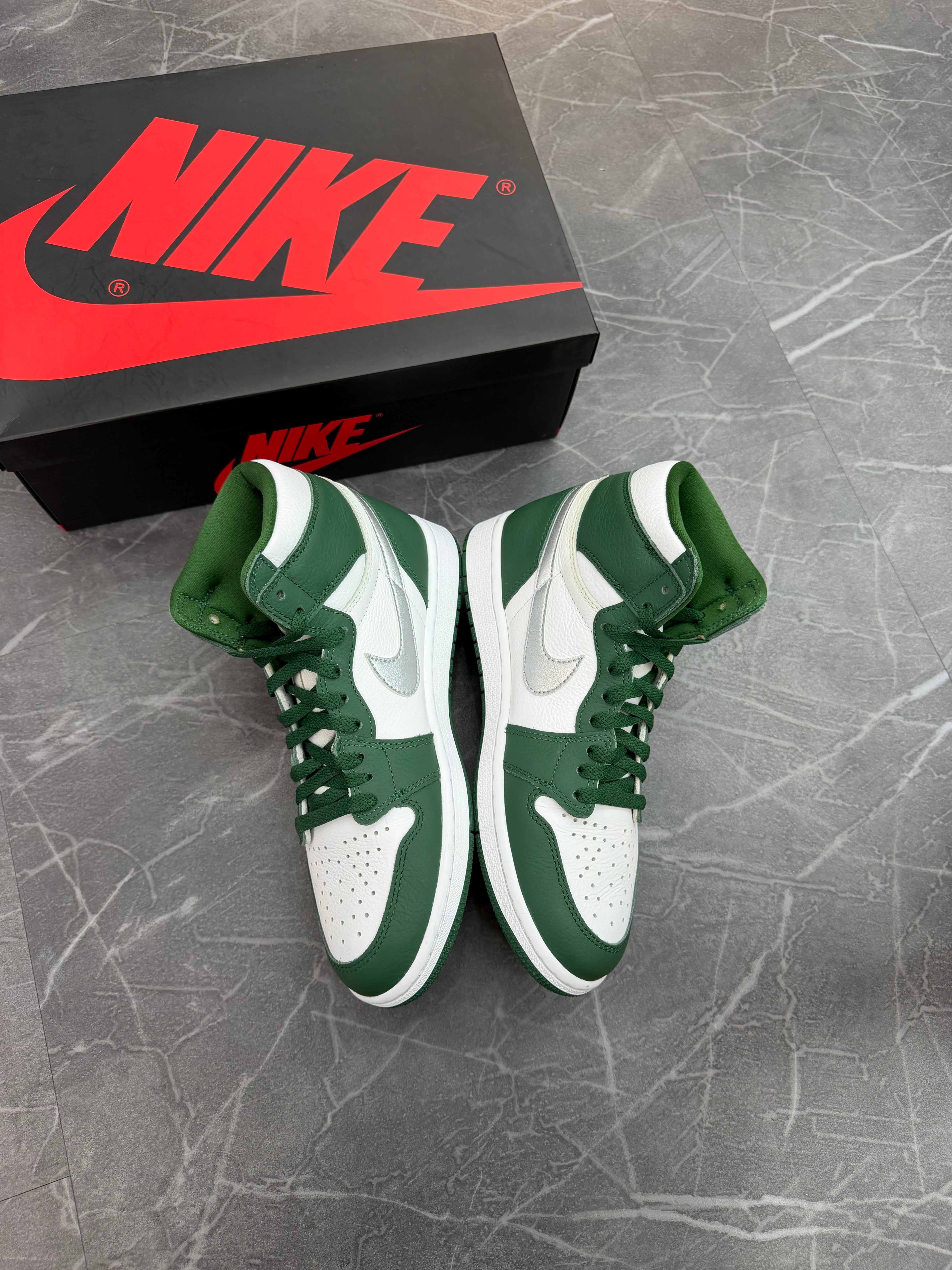 Jordan 1 High “Gorge Green”