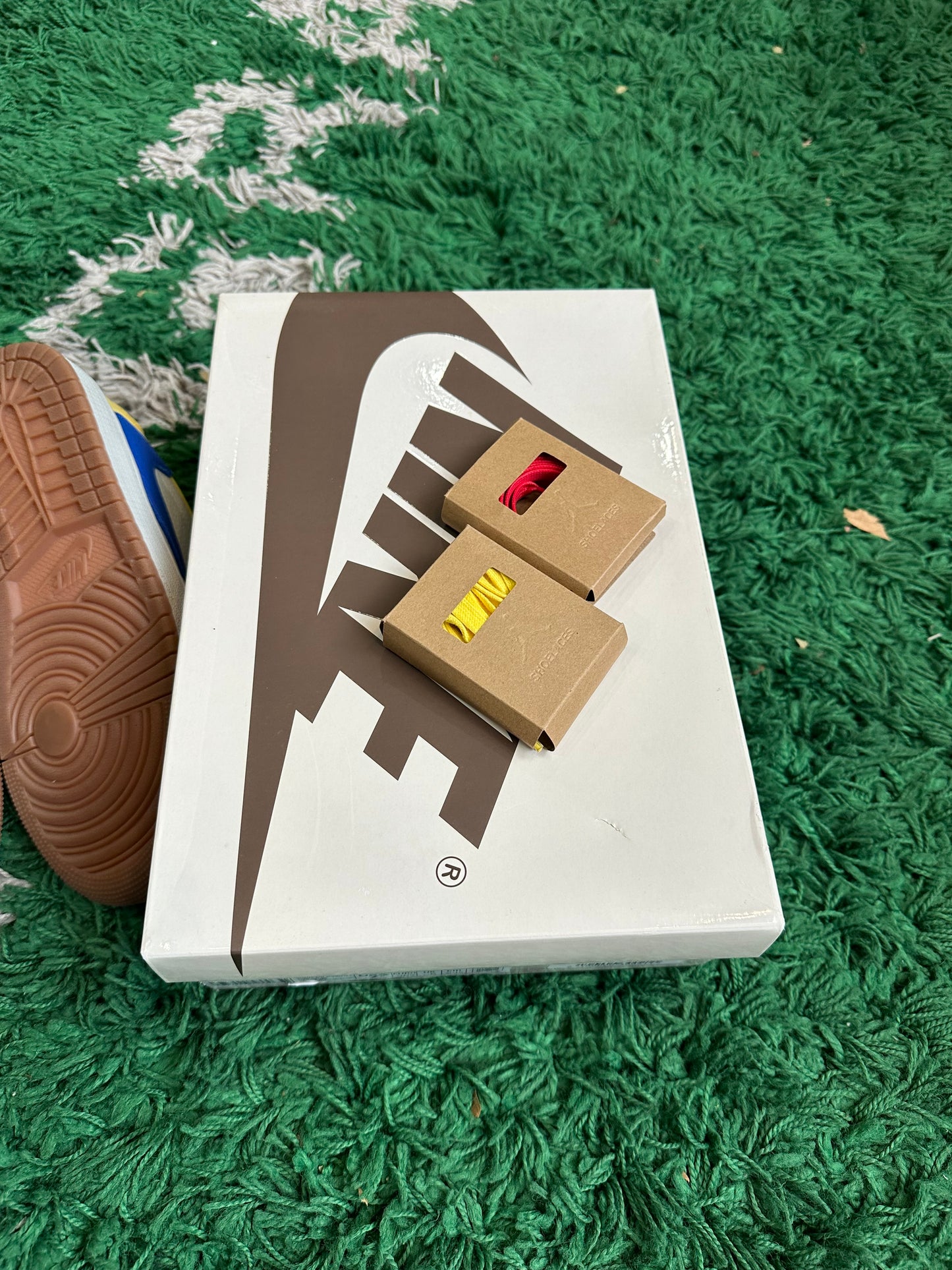 Travis Scott Jordan 1 Low “Canary”