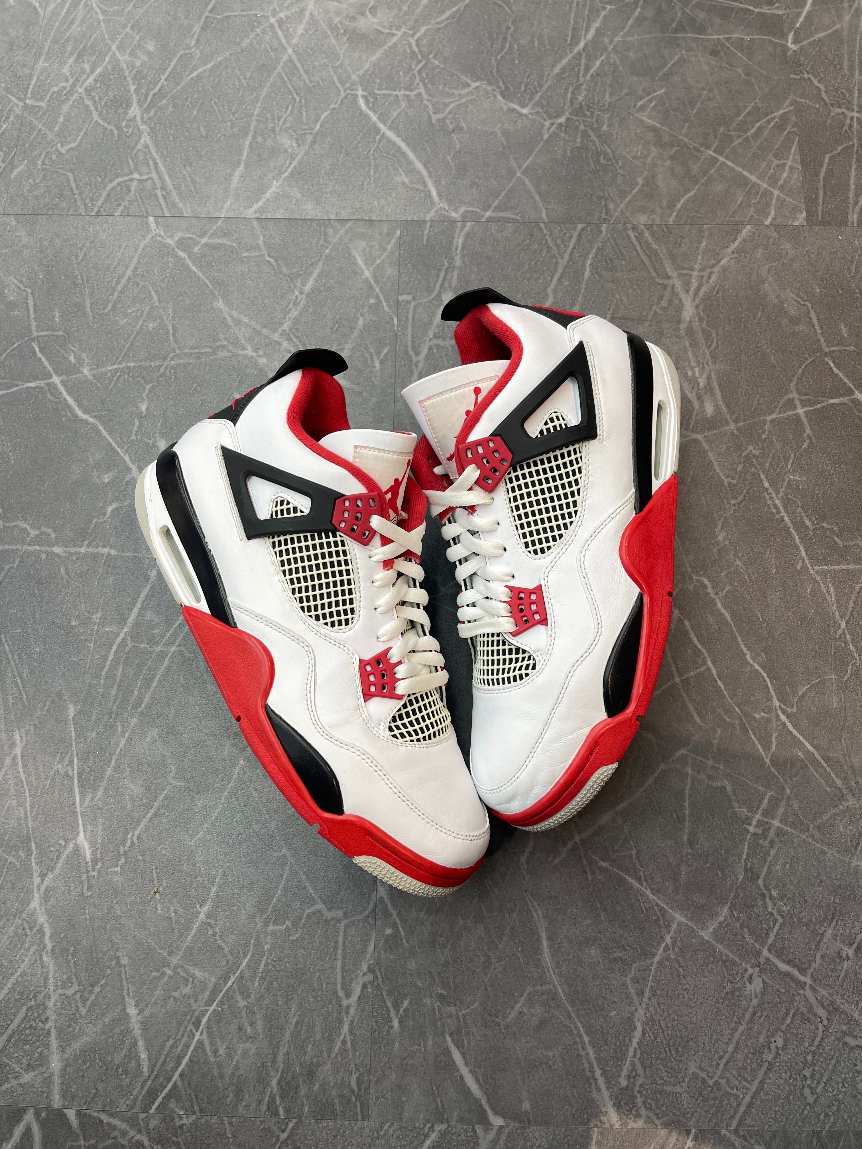Jordan 4 “Fire Red” (2020)