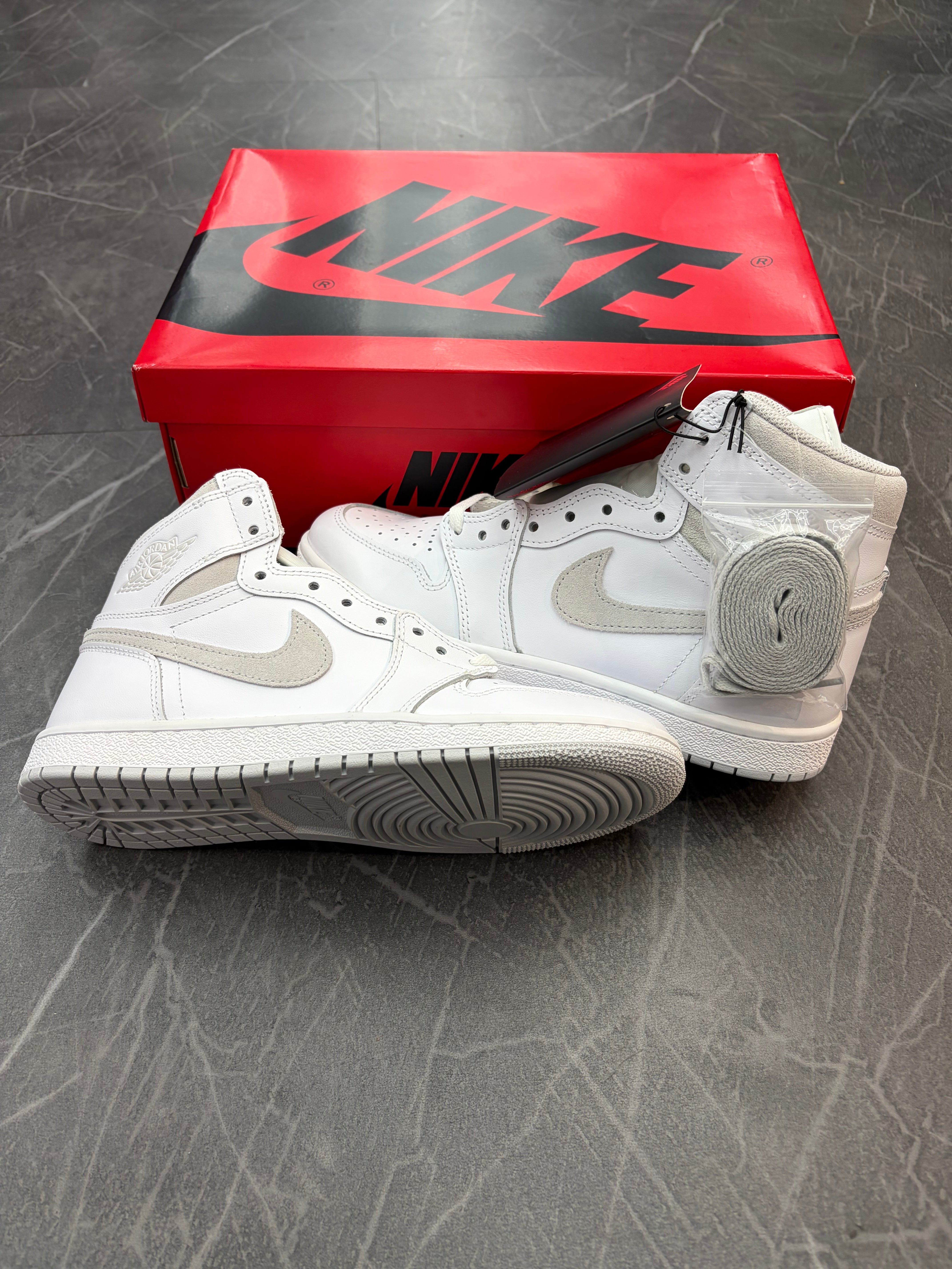 Jordan 1 High “Neutral Grey 85”
