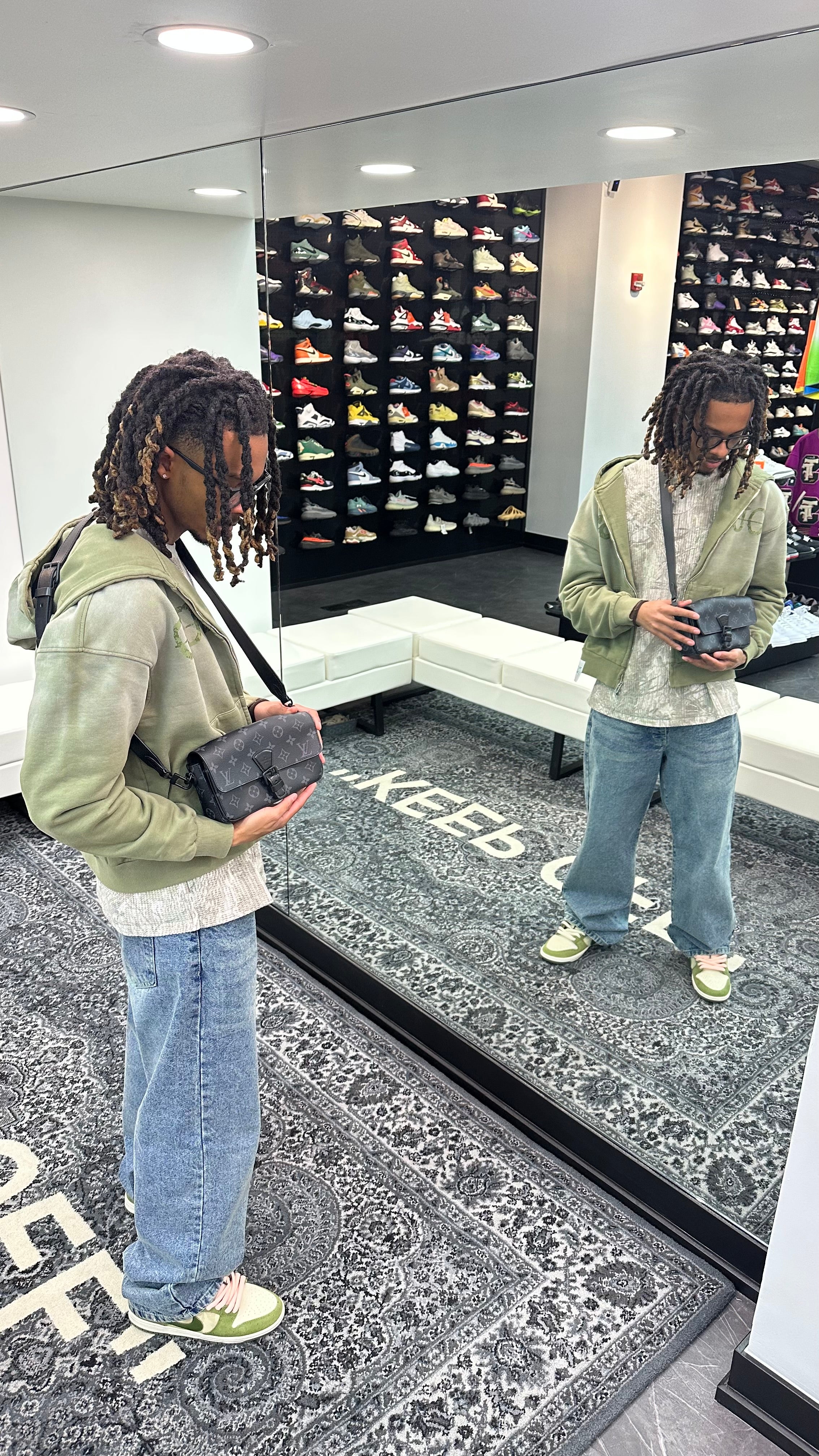 Louis Vuitton Montsouris Wearable Wallet