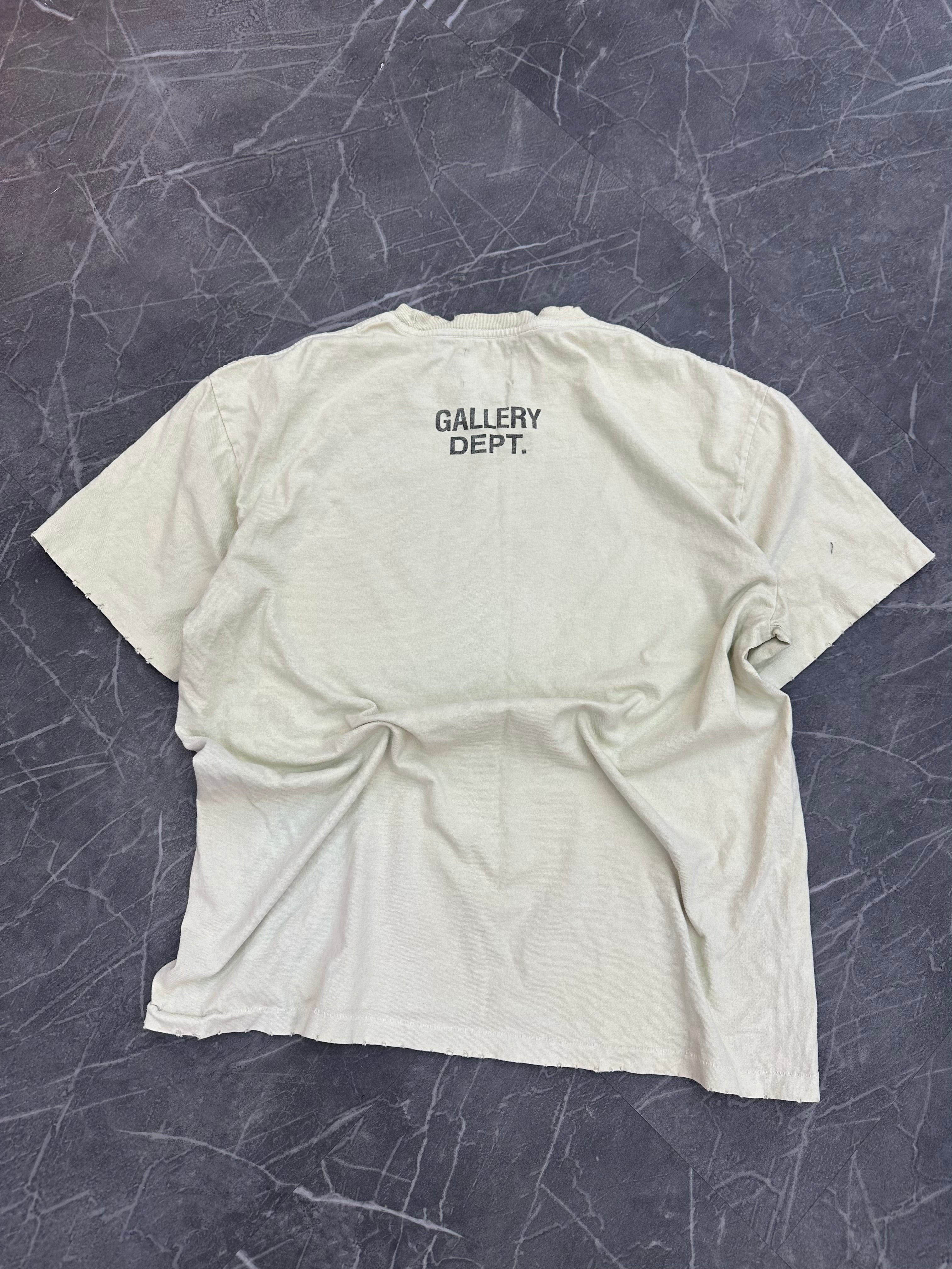 Gallery Dept Tee “Galleries are boring without us”