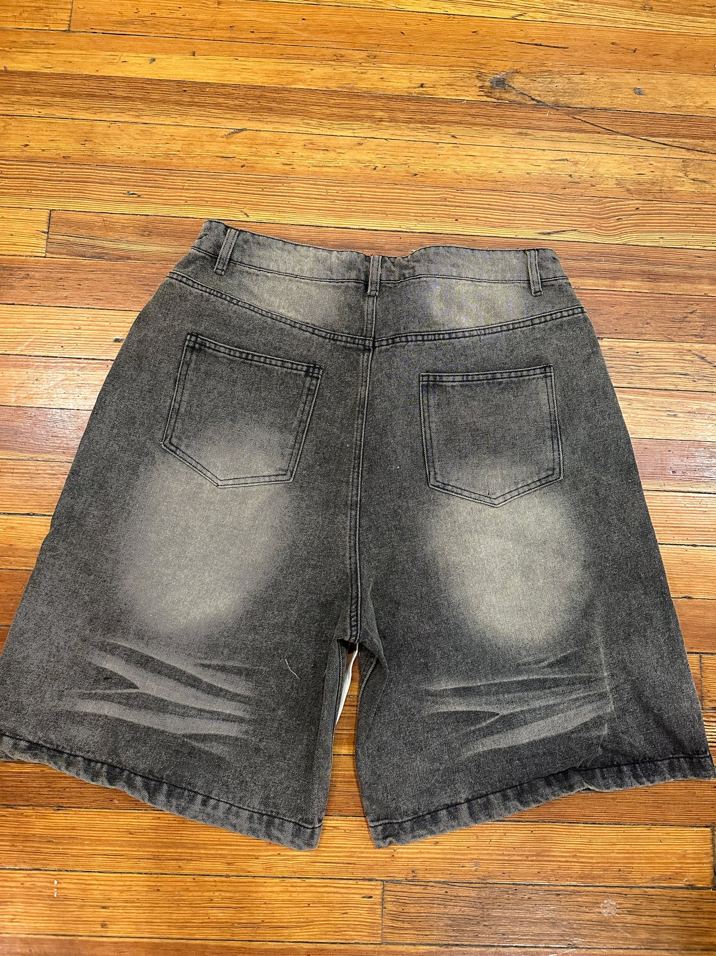 Vale Forever Skittles Jorts “Black”