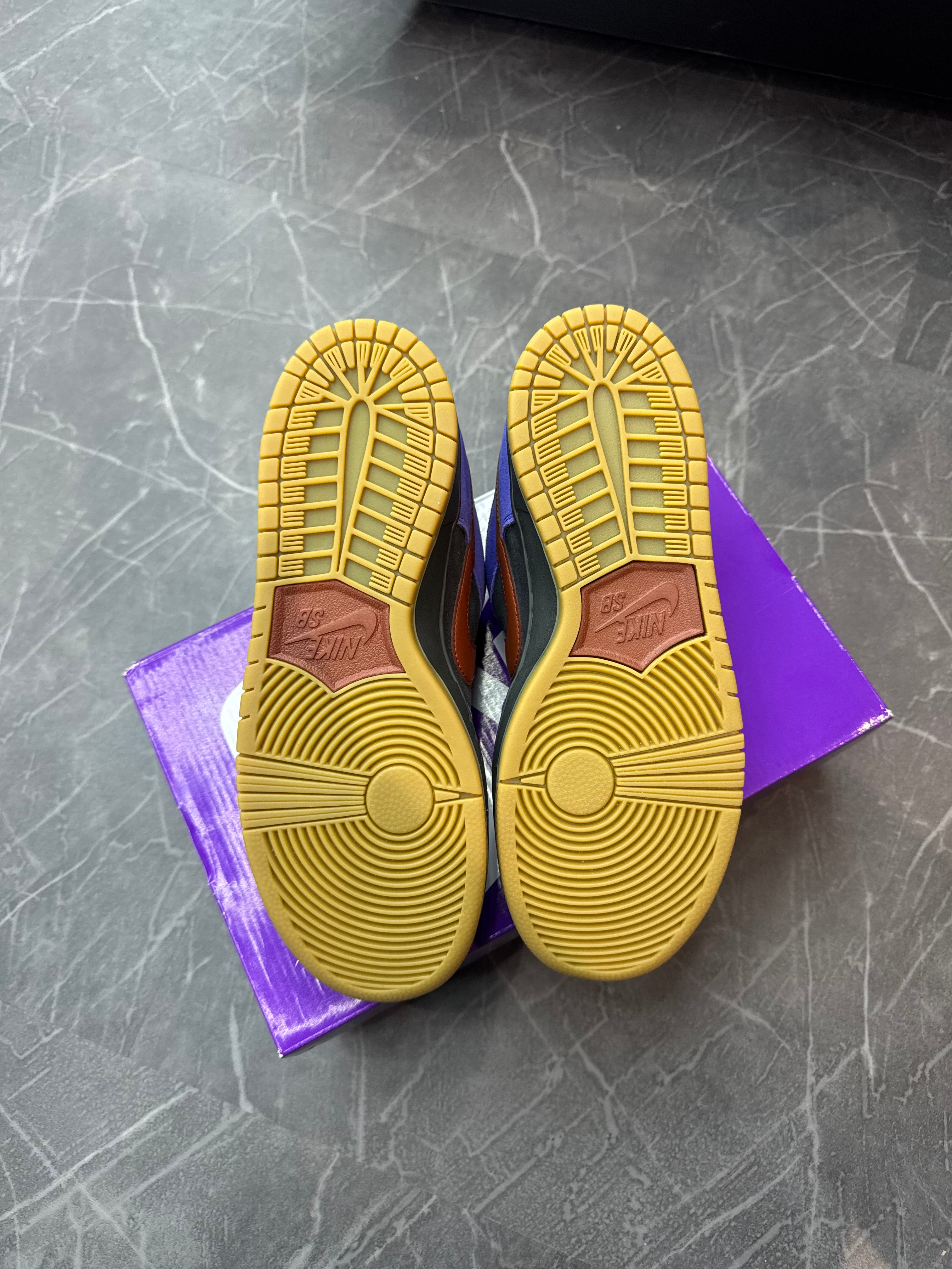 Nike SB Dunk Low “Persian Violet”