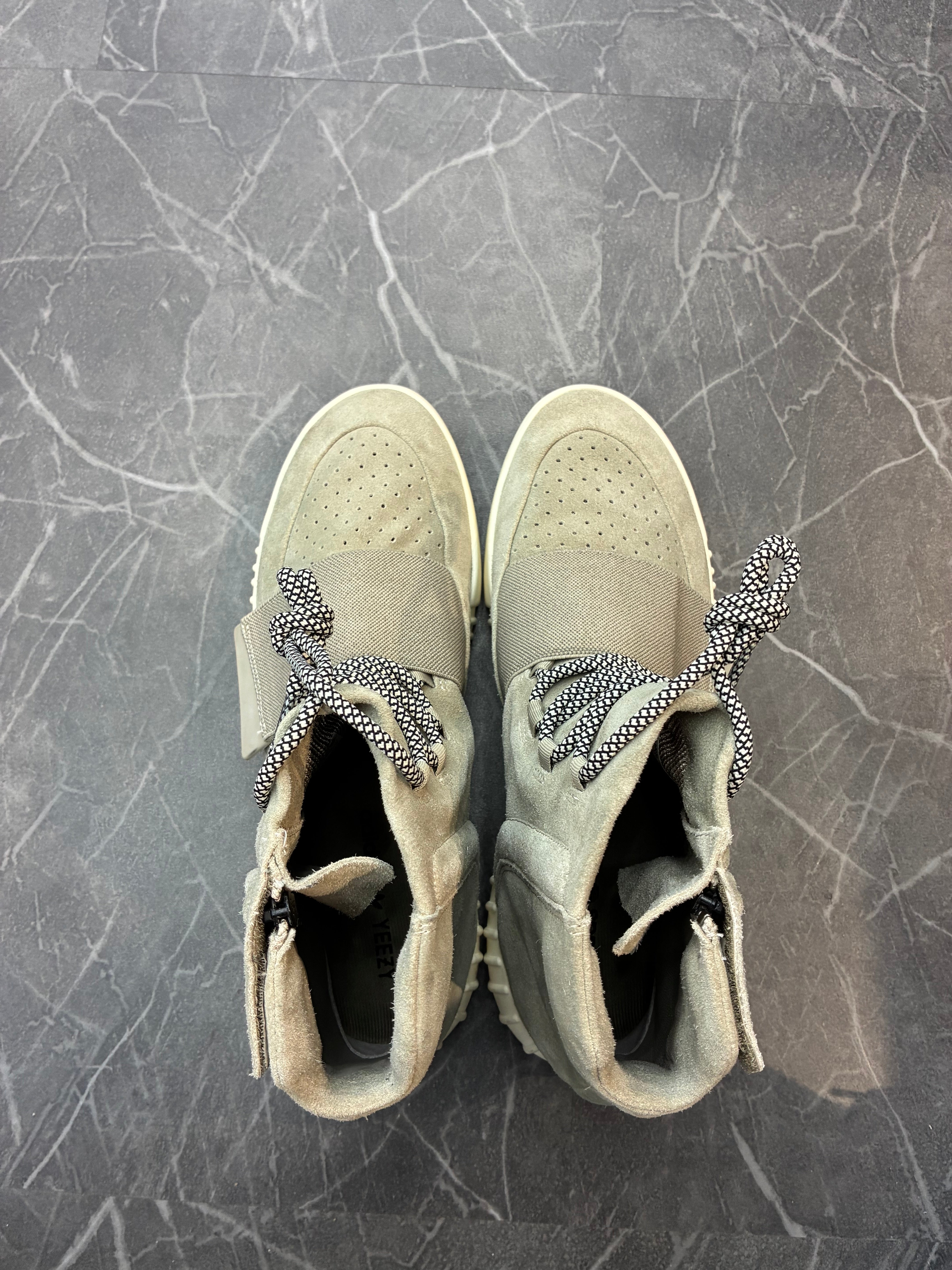 Yeezy 750 “OG Light Brown”