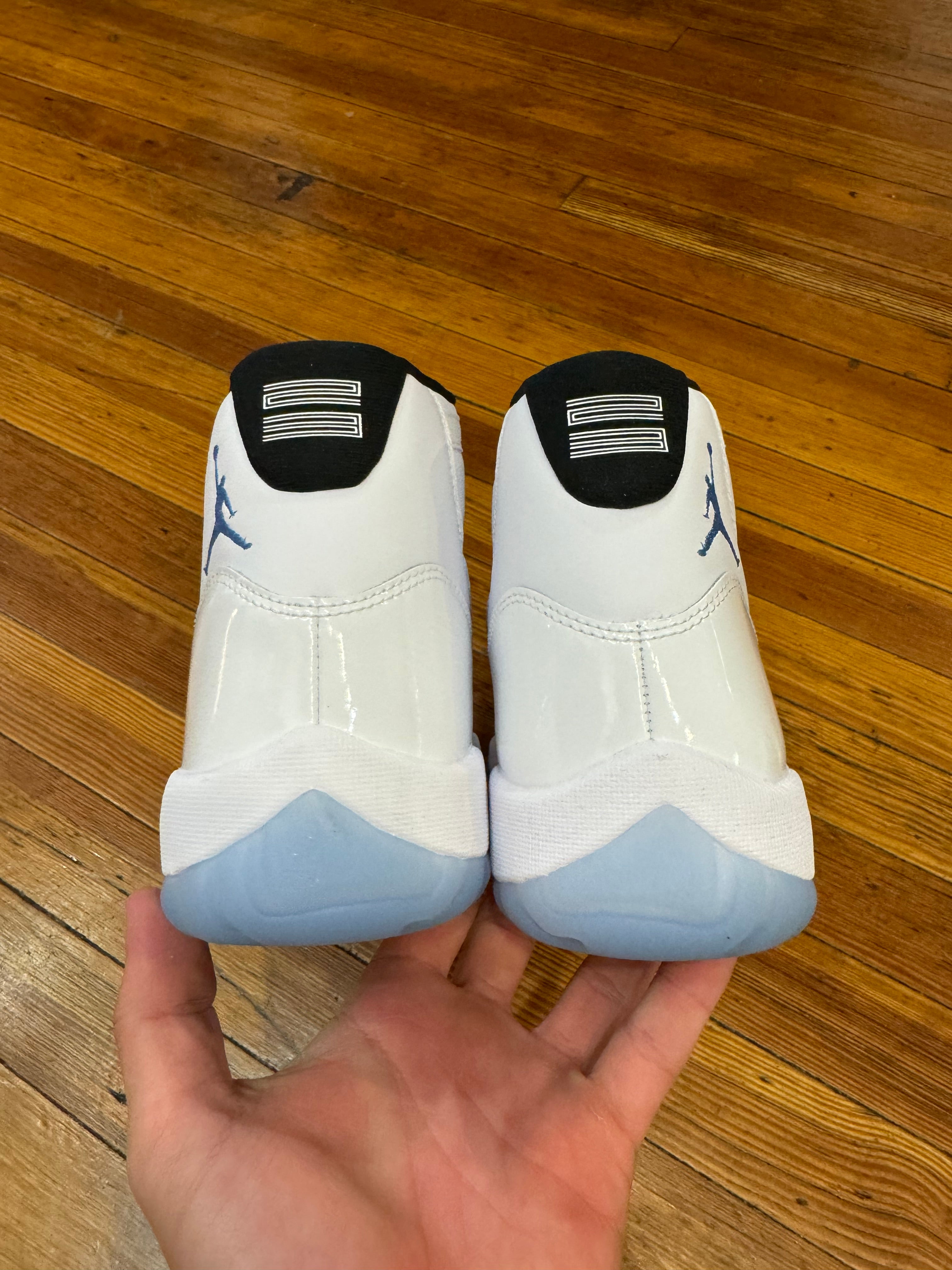 Jordan 11 “Legend Blue” (2024)