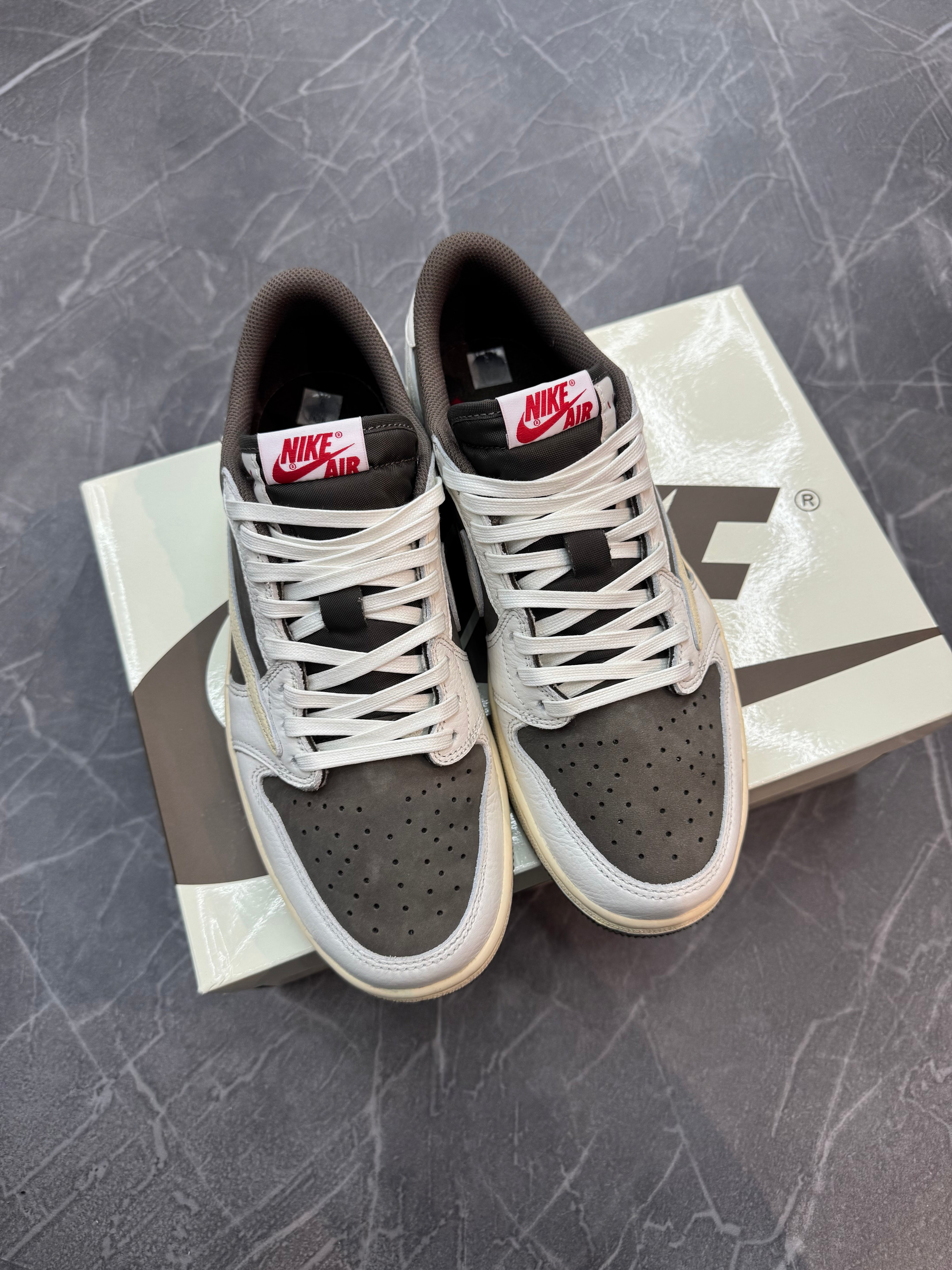 Jordan 1 Low Travis Scott Reverse Mocha