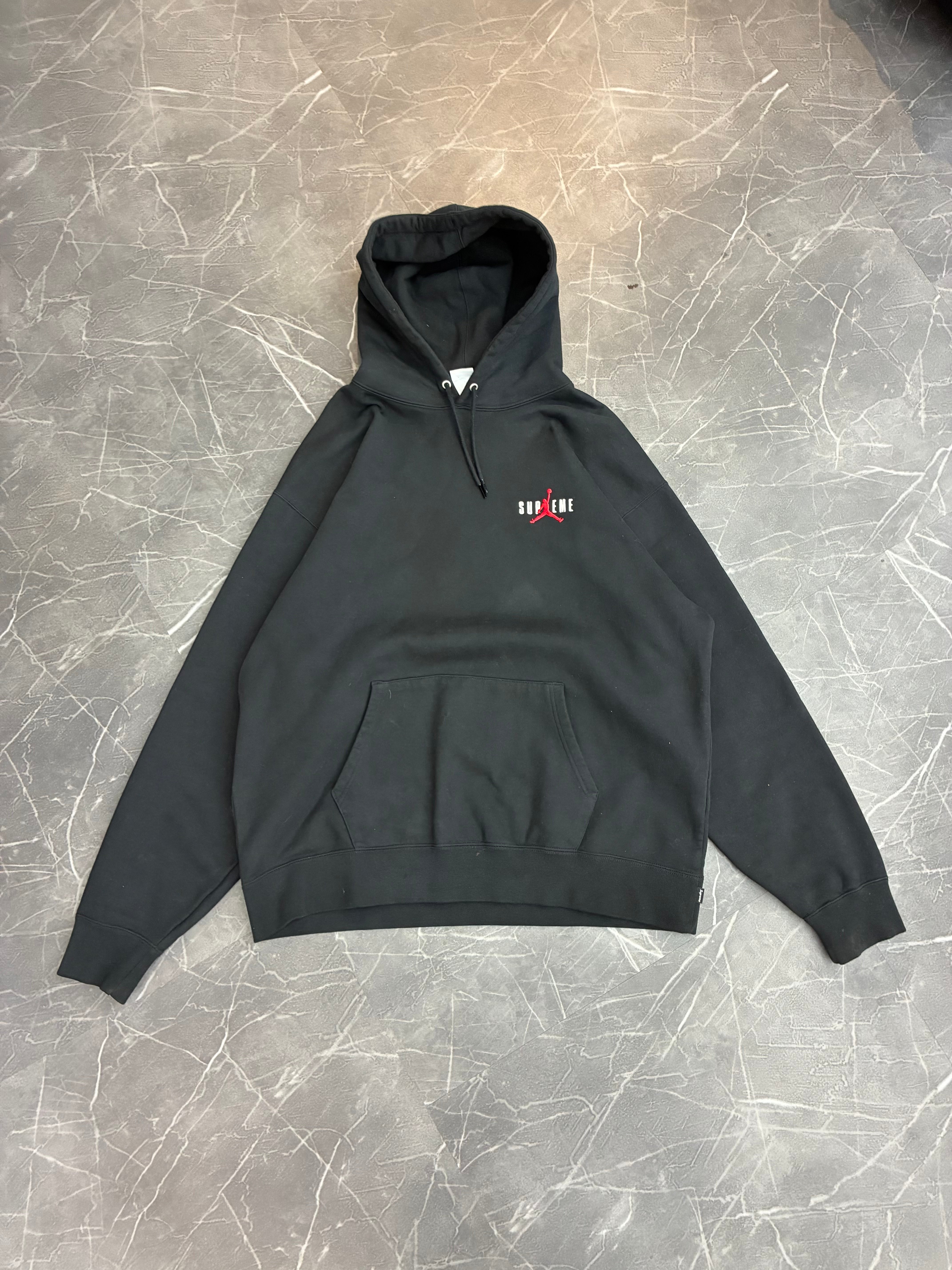 Supreme x Jordan Hoodie “Black”