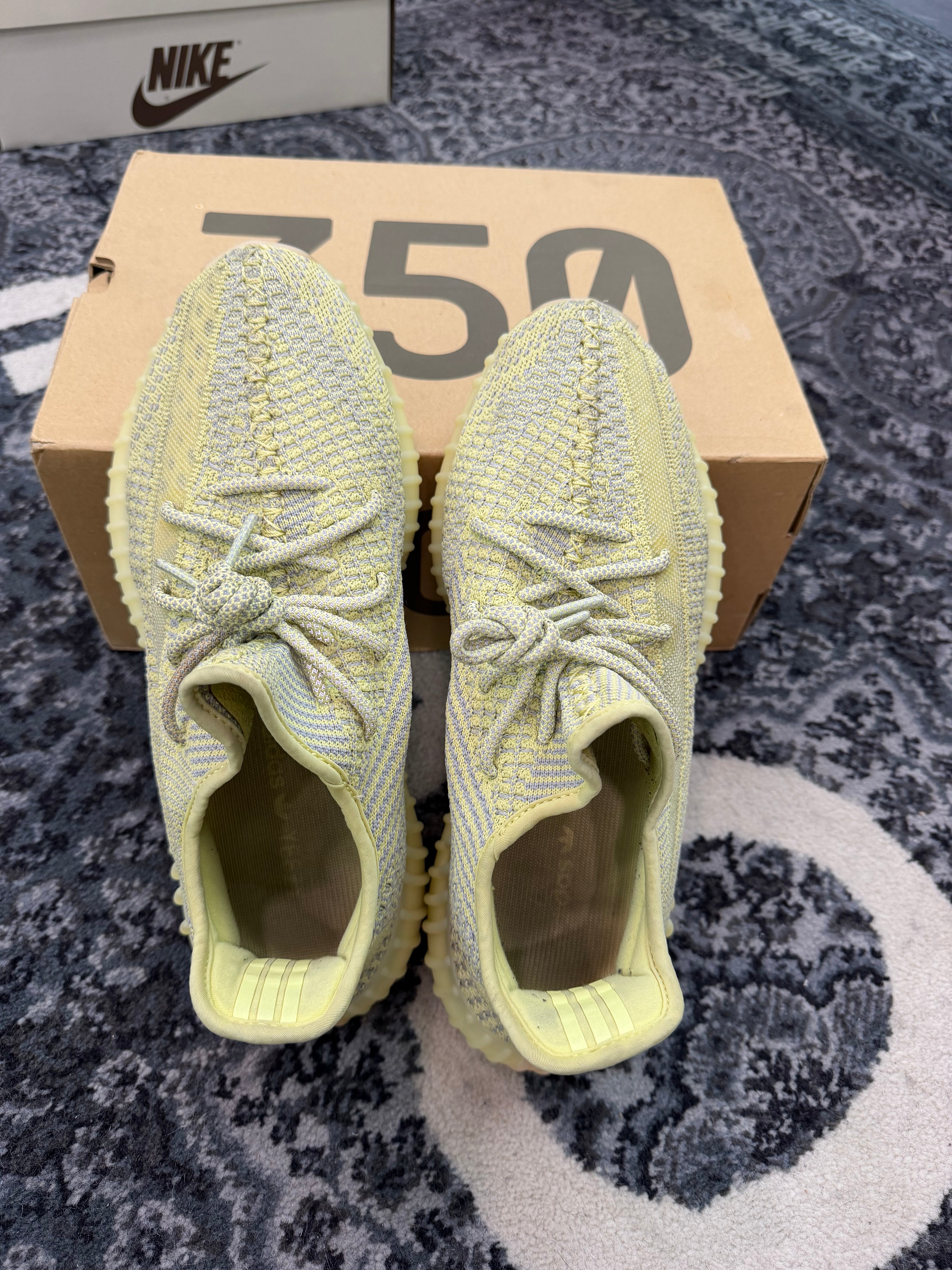 Yeezy 350 “Antlia”