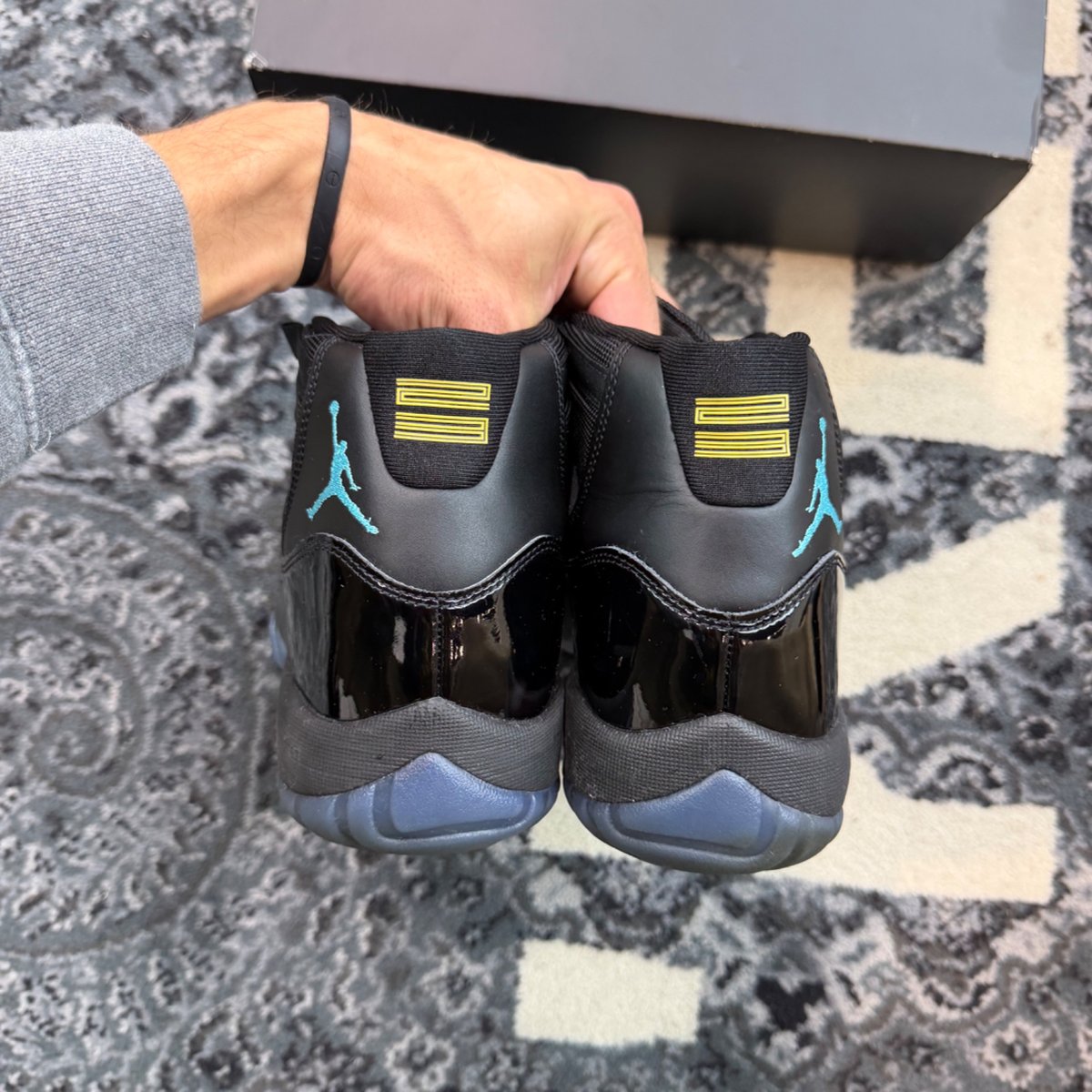 Jordan 11 Retro Gamma Blue (2025) - tag