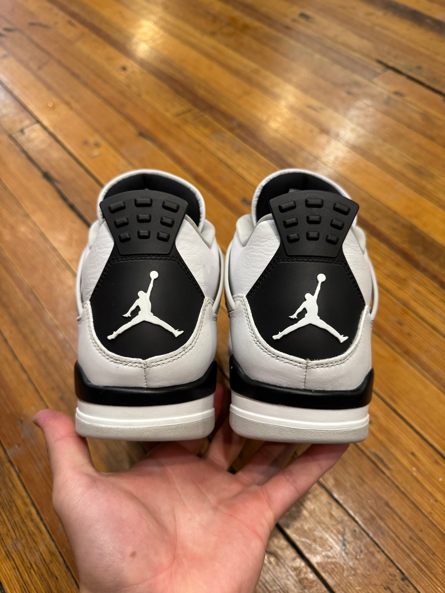 Jordan 4 “Military Black”