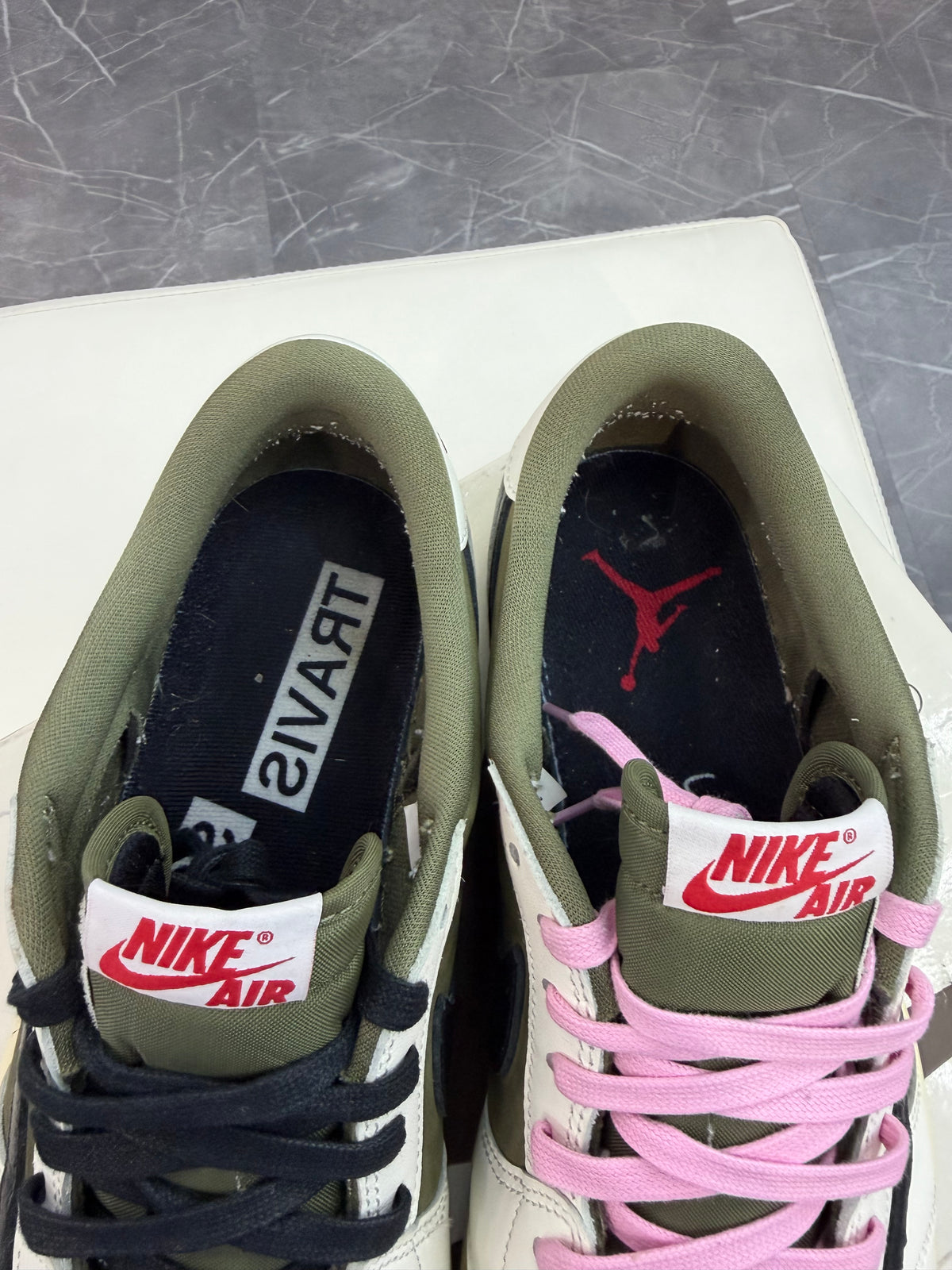 Jordan 1 Low Travis Scott Medium Olive