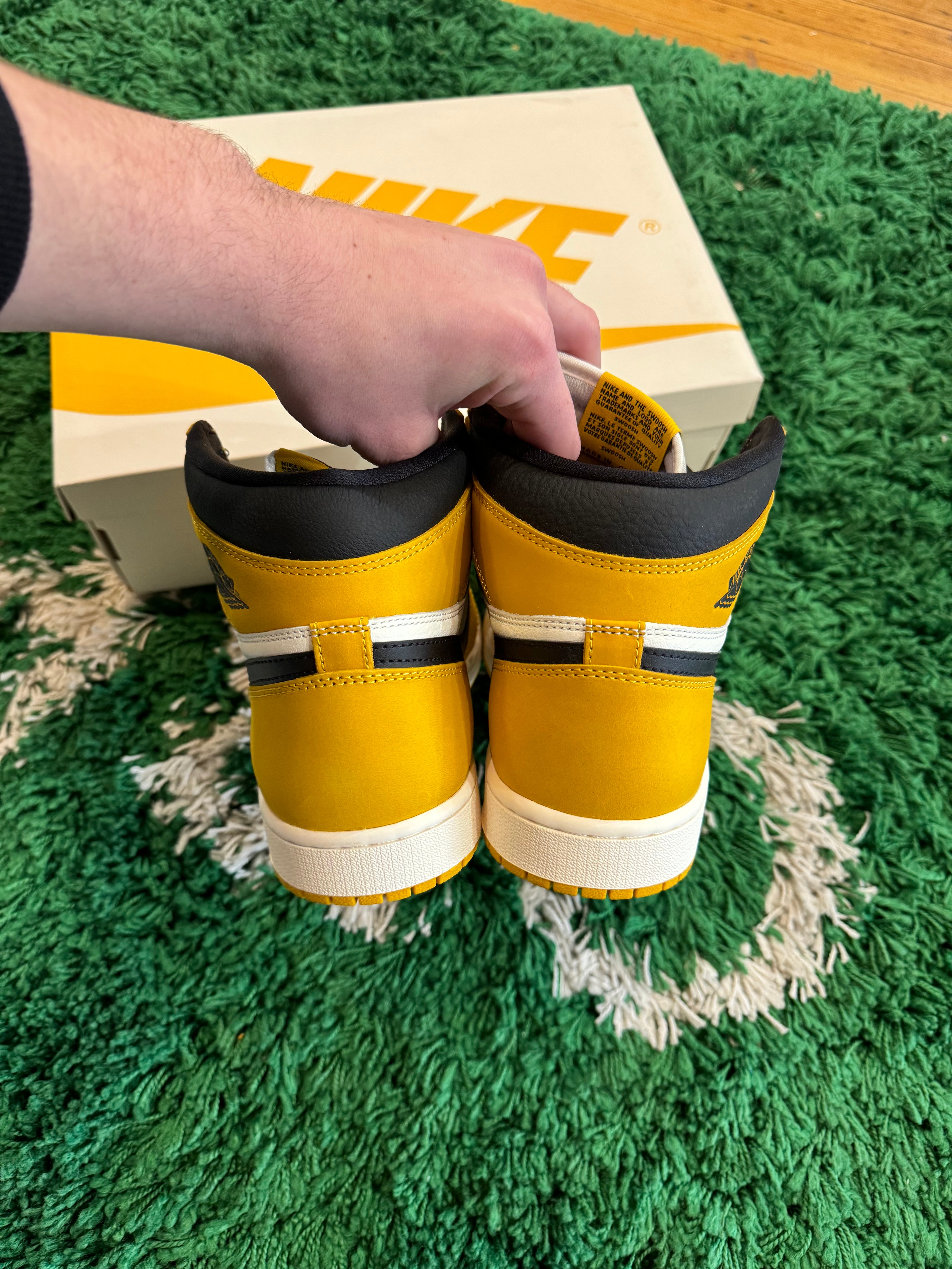 Jordan 1 High “Yellow Ochre”