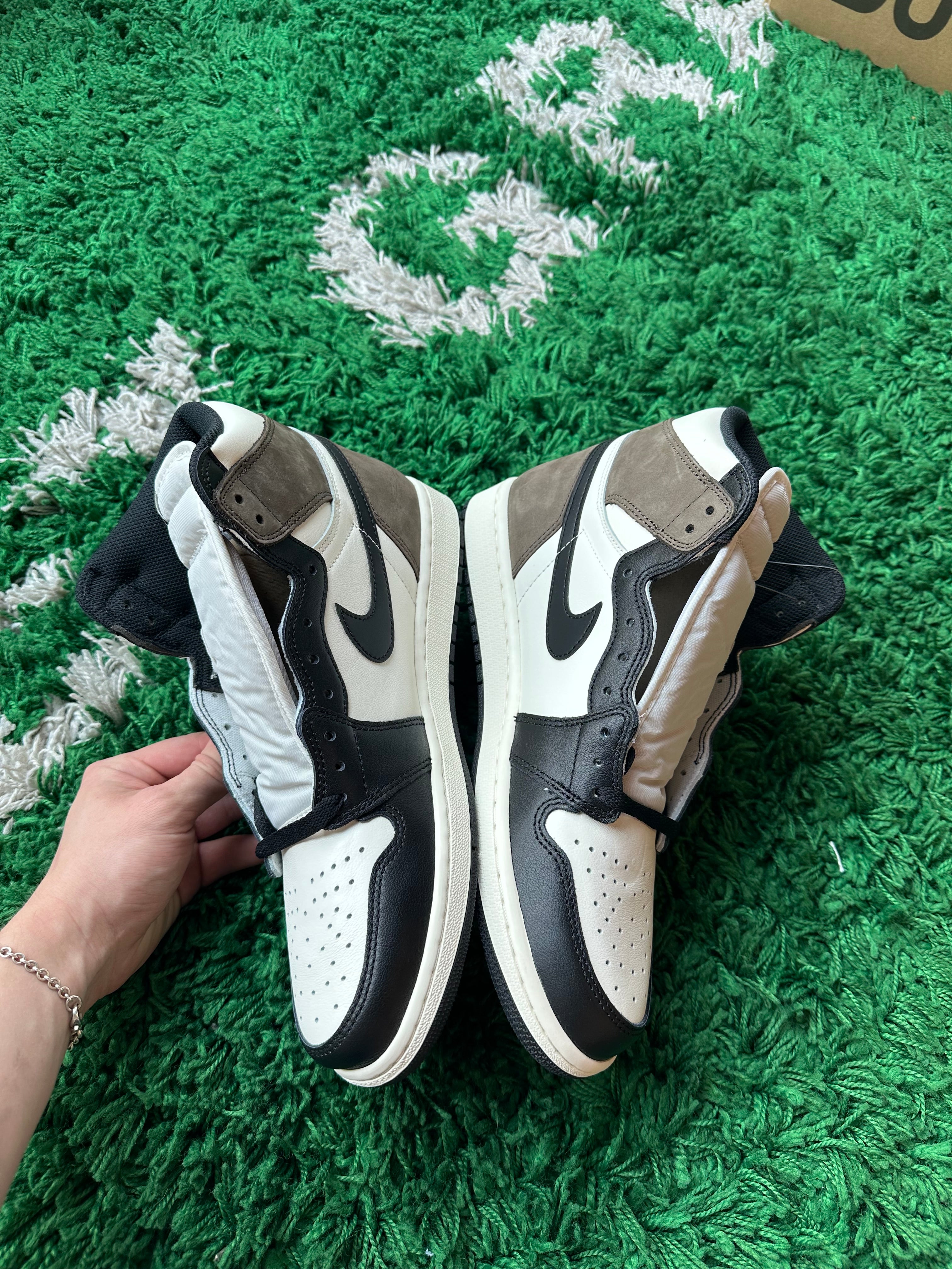 Jordan 1 High “Dark Mocha”