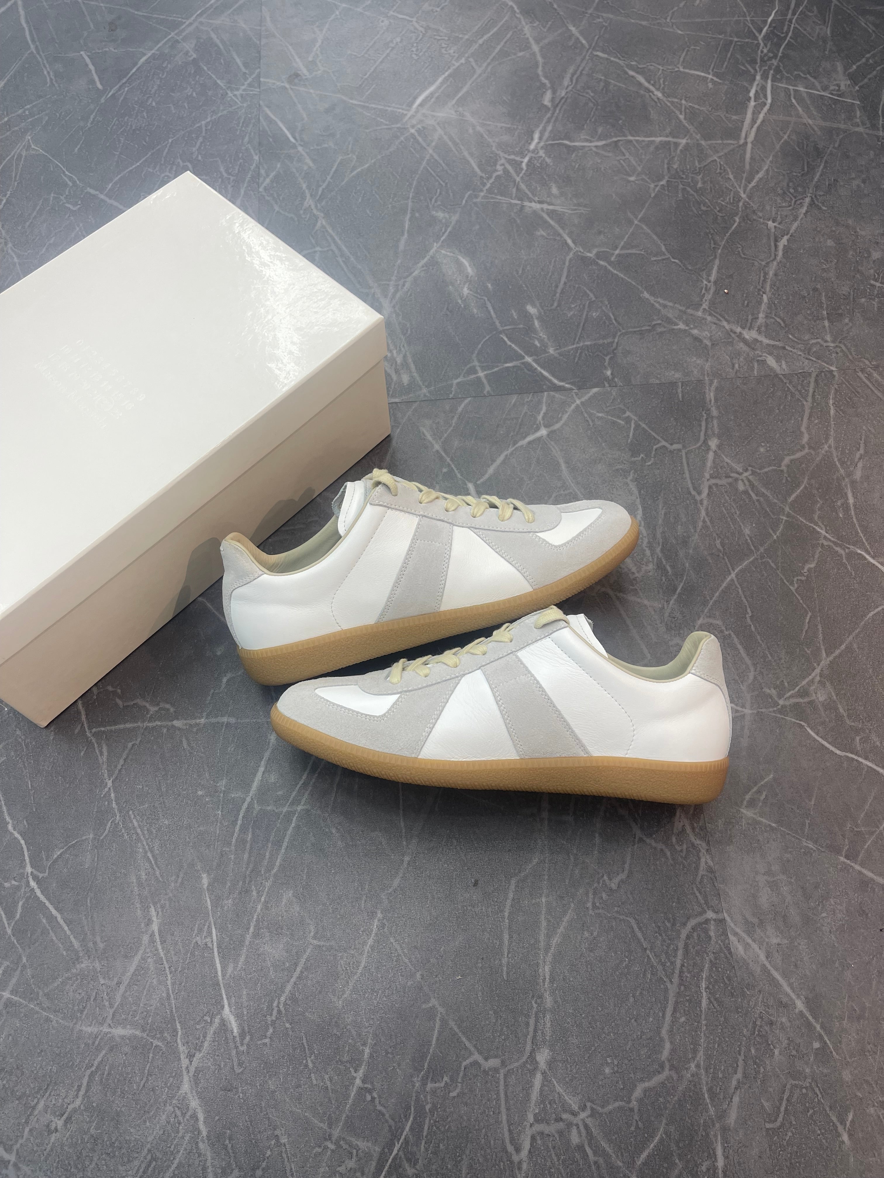 Maison Margiela Gats “White”