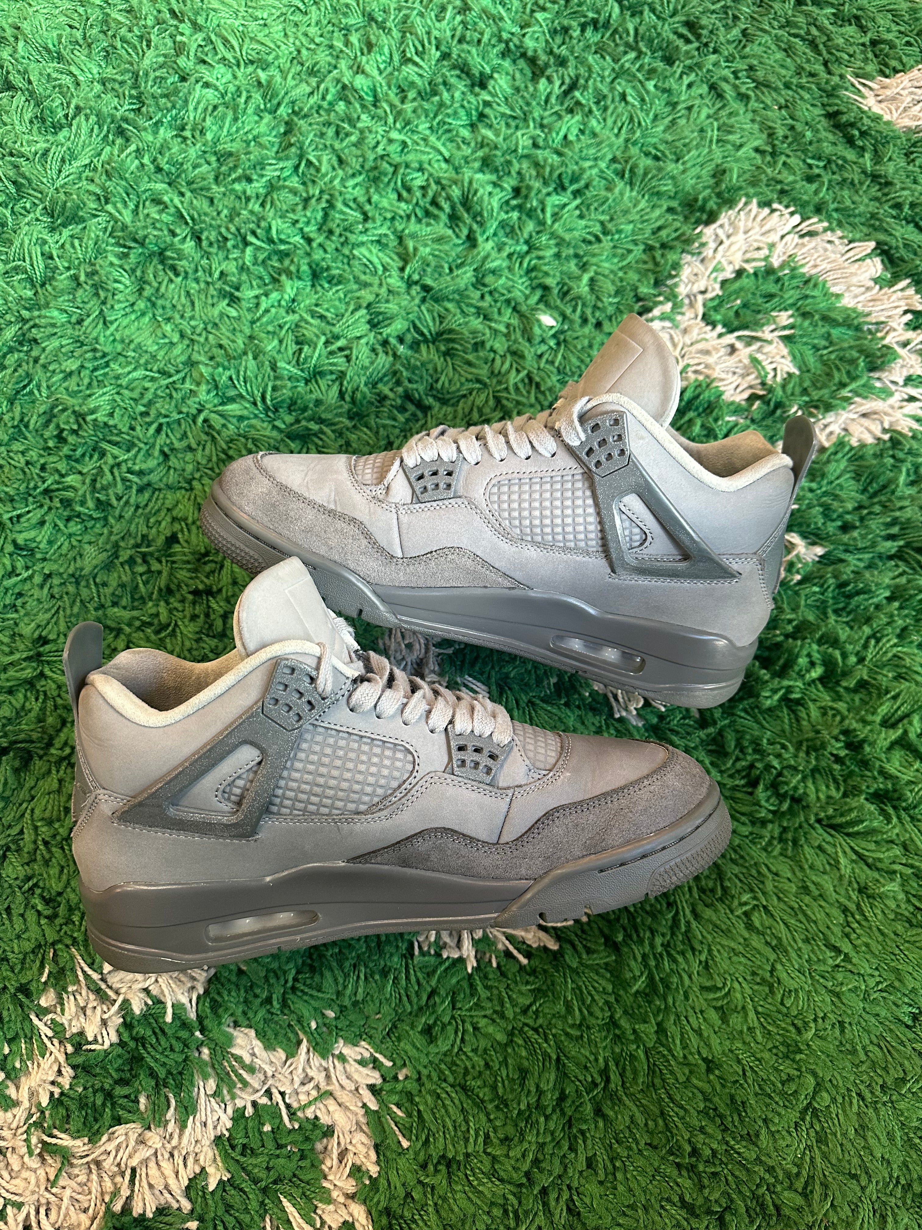 Jordan 4 “Wet Cement”