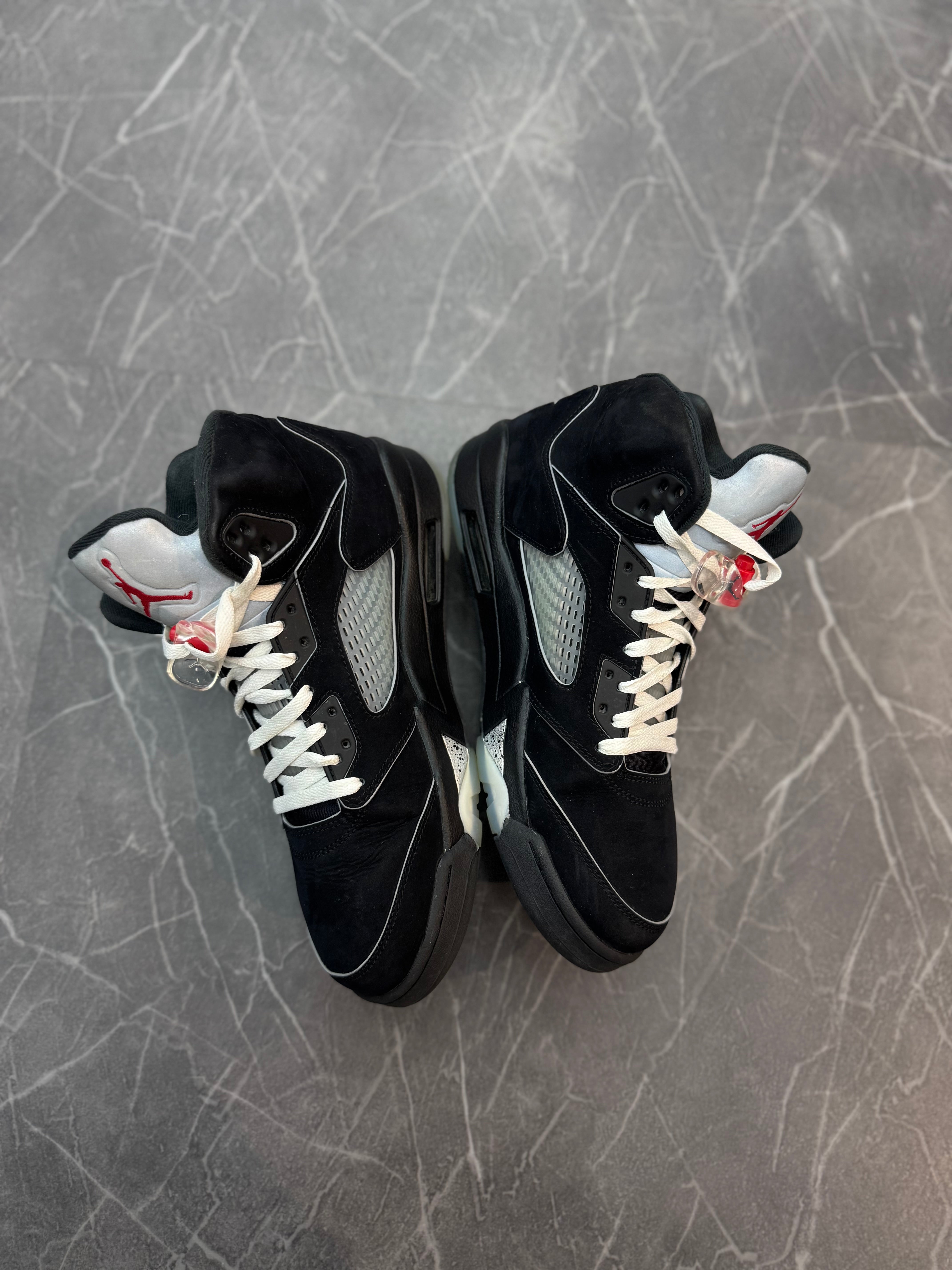 Jordan 5 Black Metallic Reimagined