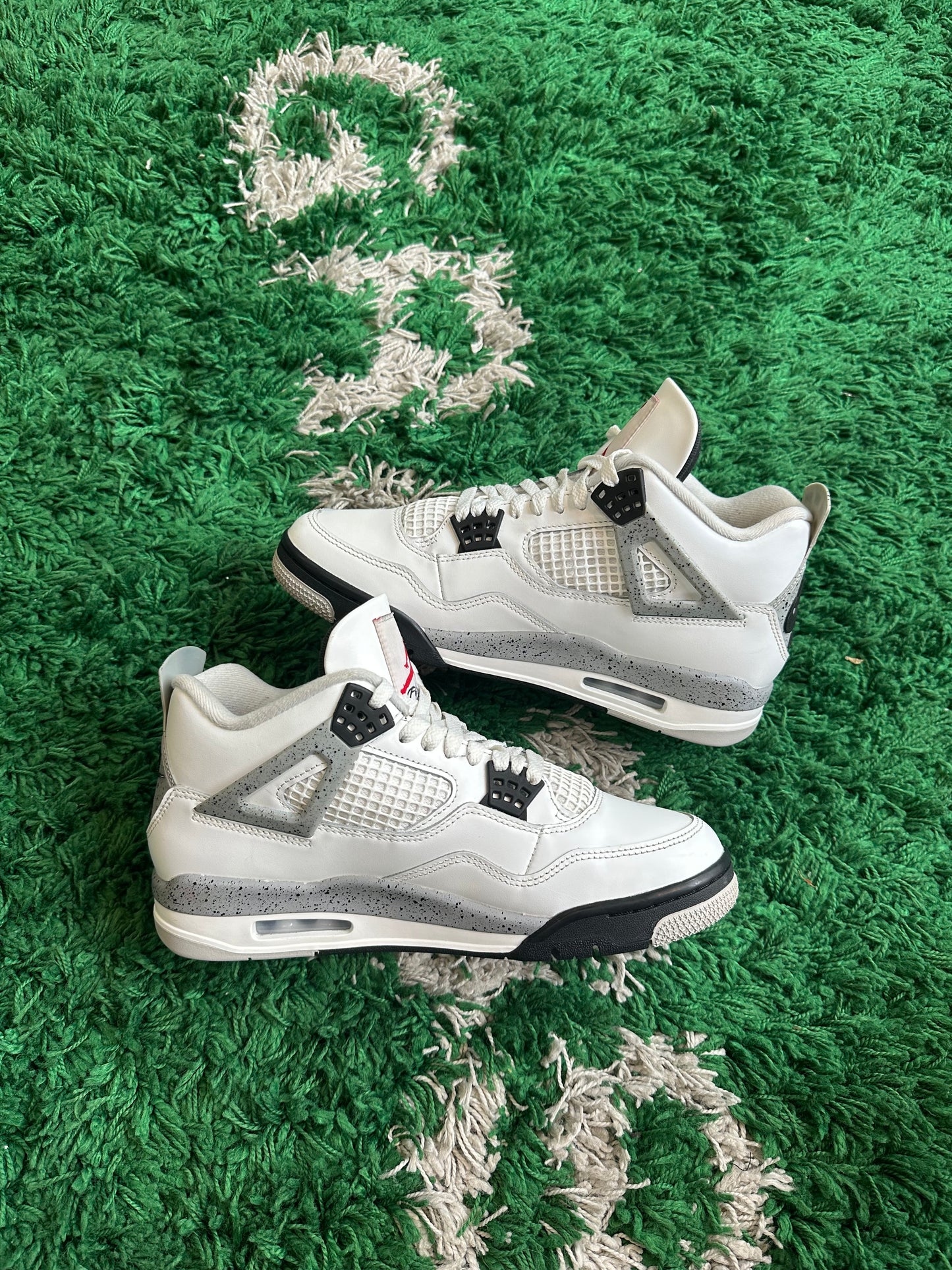 Jordan 4 “White Cement”