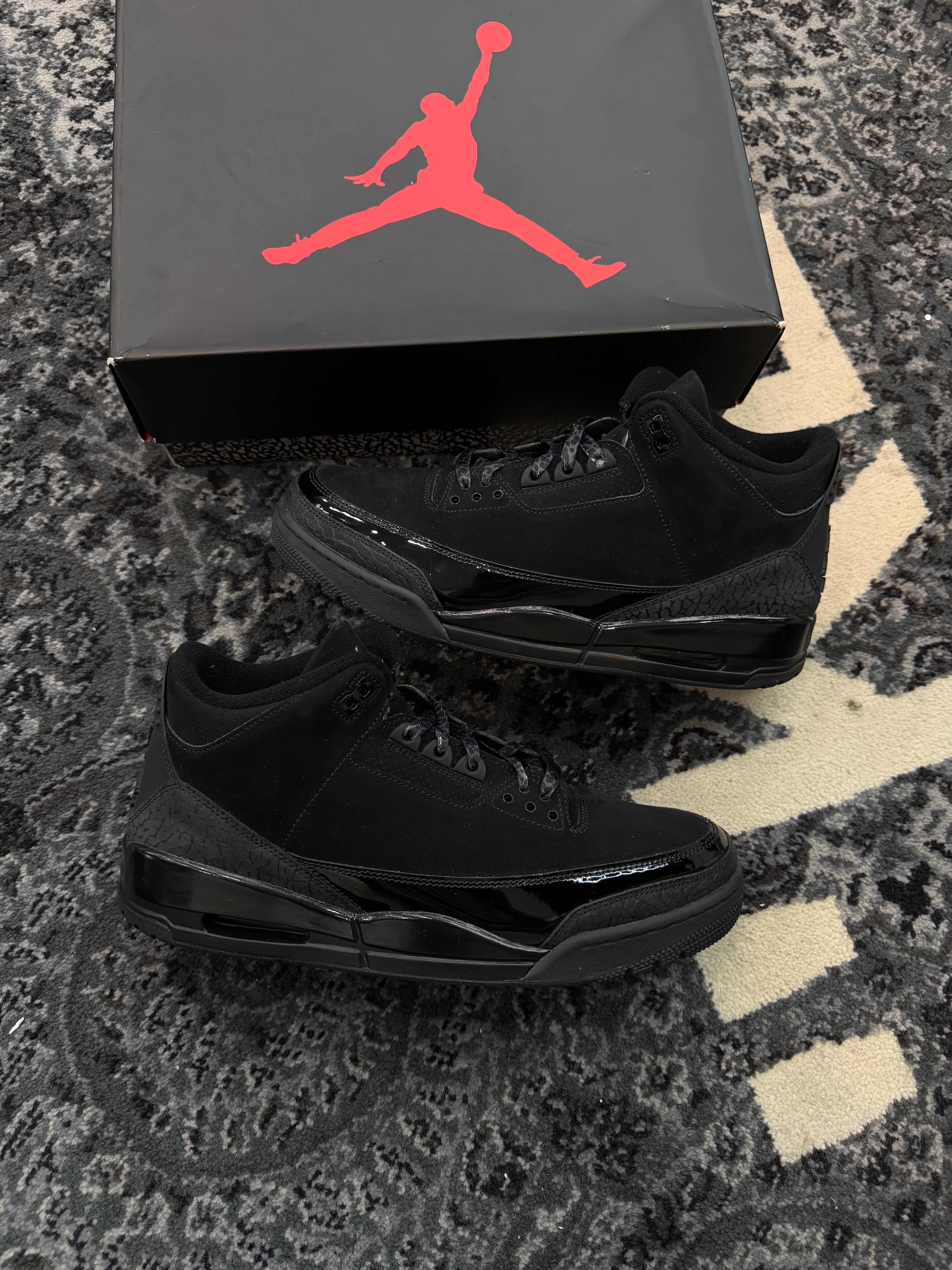 Jordan 3 “Black Cat”
