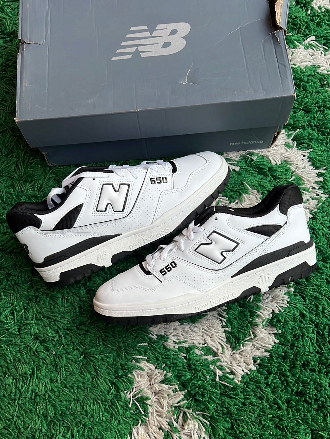 New Balance 550 “Black/White”