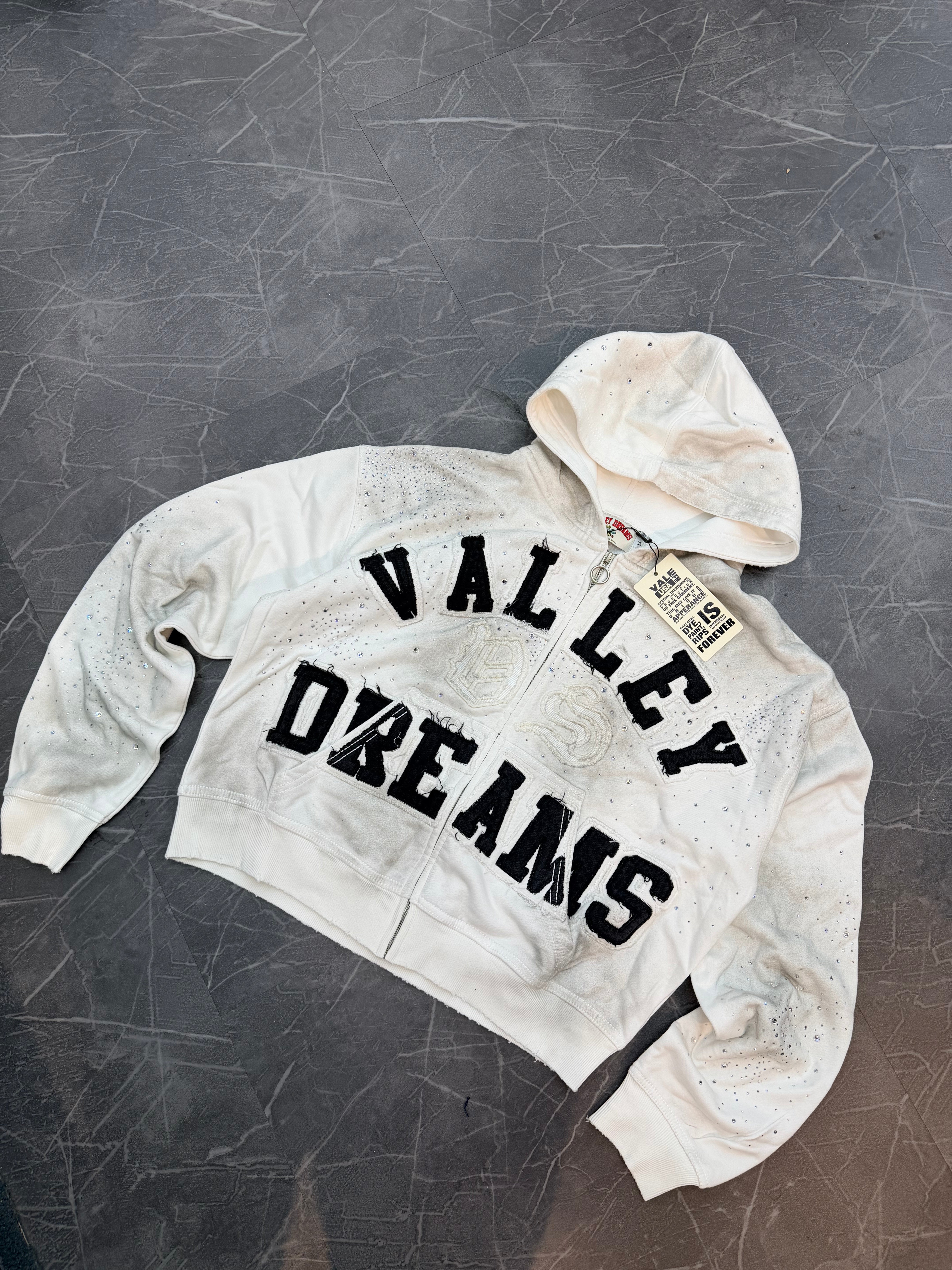 Vale Forever Classico Zip Up “White”