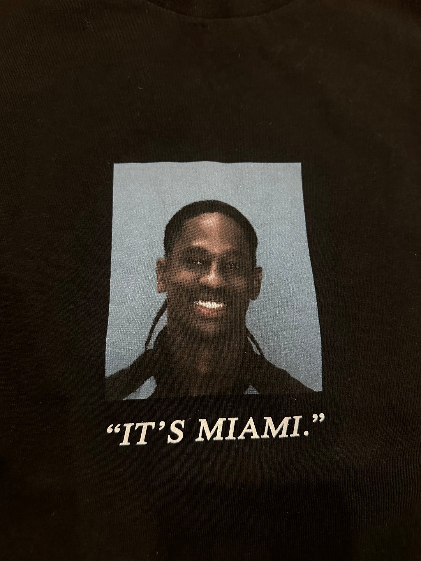 Travis Scott Tee “Free The Rage”