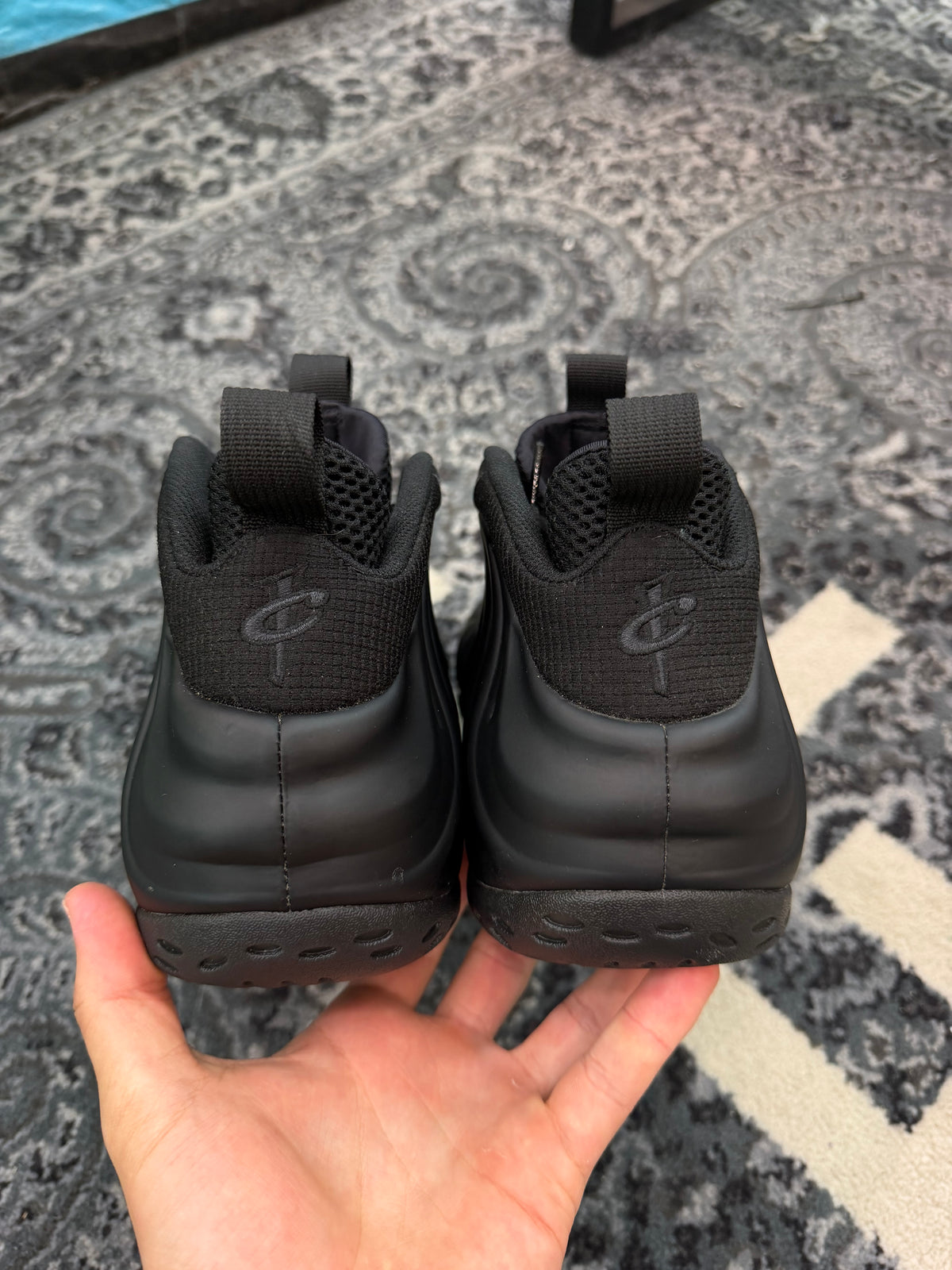 Nike Air Foamposite One “Anthracite”