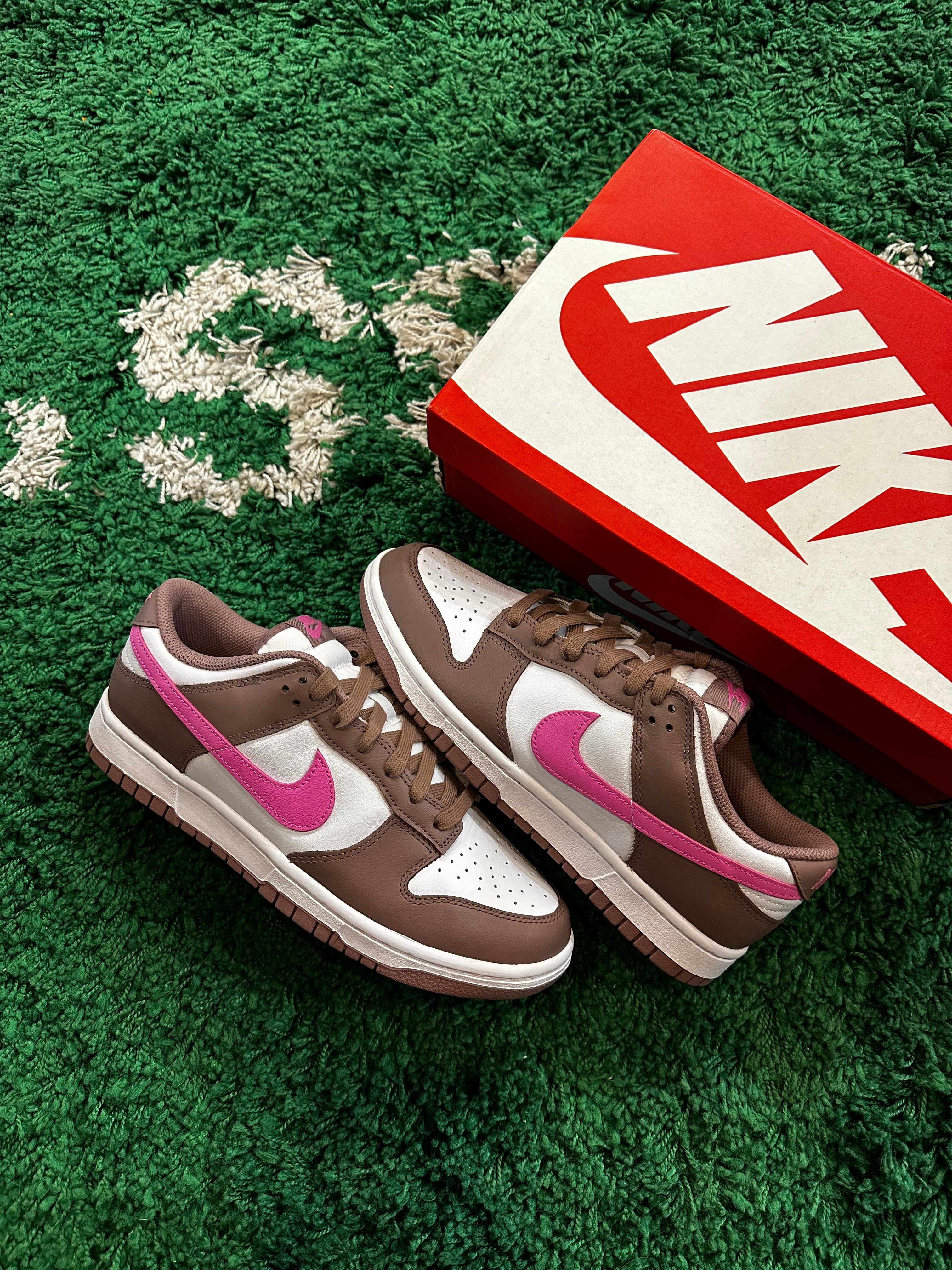 Nike Dunk Low “Smokey Muave”