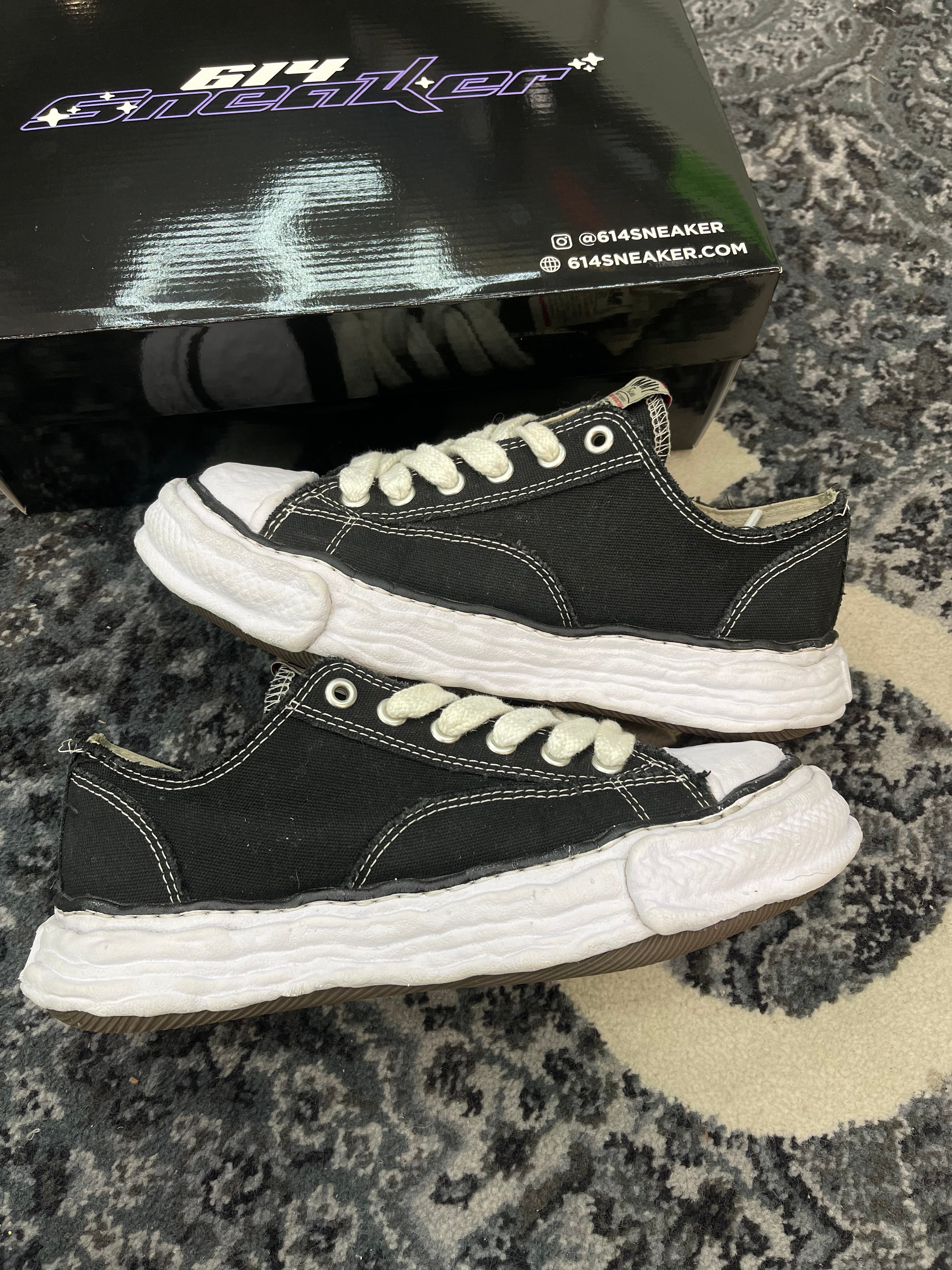 Maison Mihara Sneakers Low “Black”