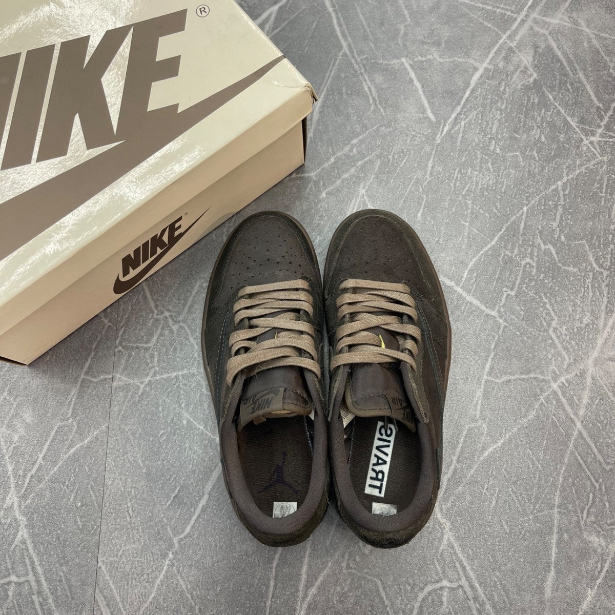 Jordan 1 Retro Low OG SP Travis Scott Velvet Brown (Size 6) (VNDS)