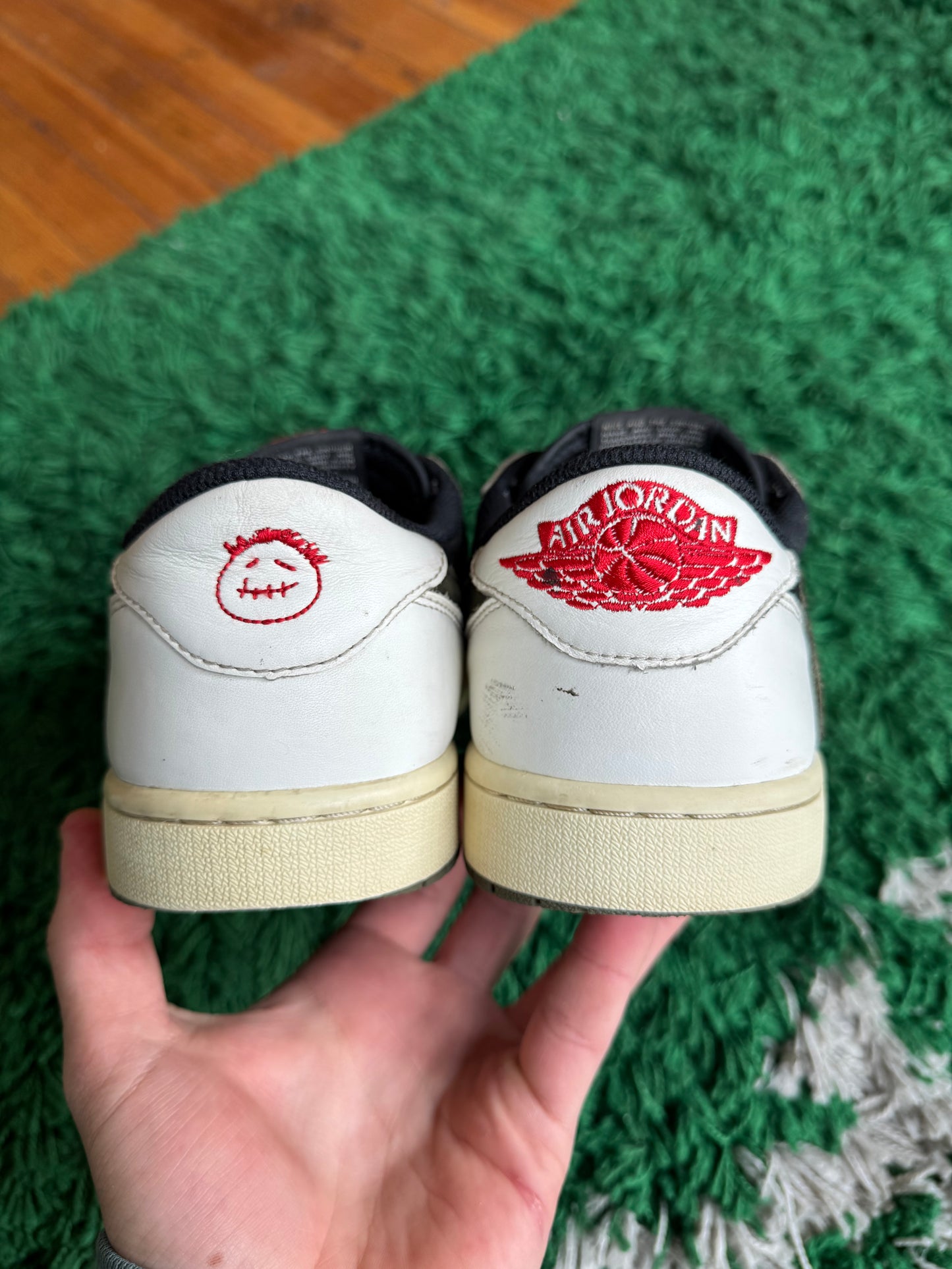 Jordan 1 Low x Travis Scott “Olive”