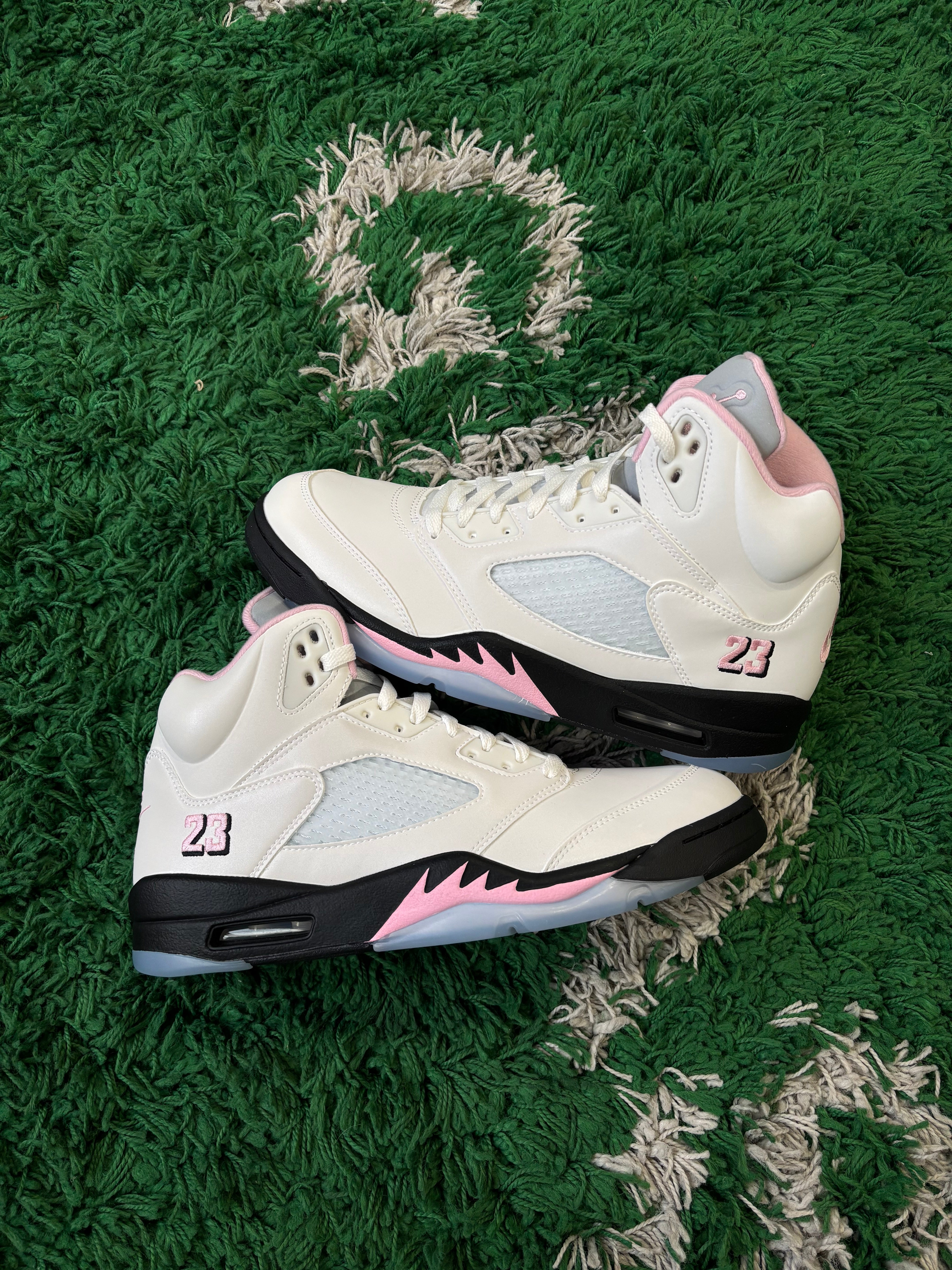 Jordan 5 “Medium Soft Pink”
