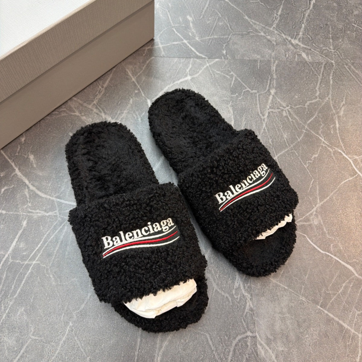 Balenciaga Furry Slide Black - Image 1
