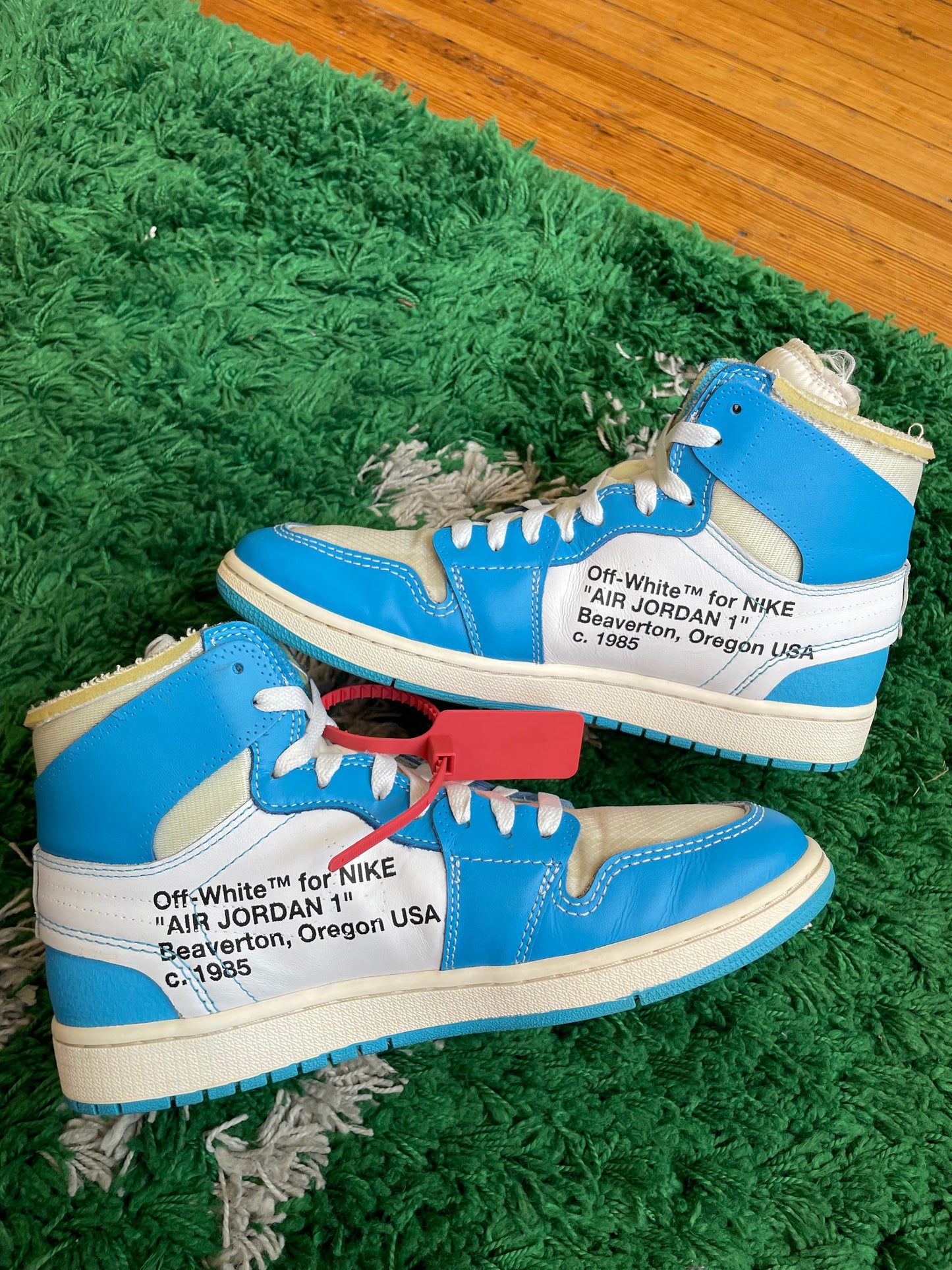 Jordan 1 High x Off White “University Blue”