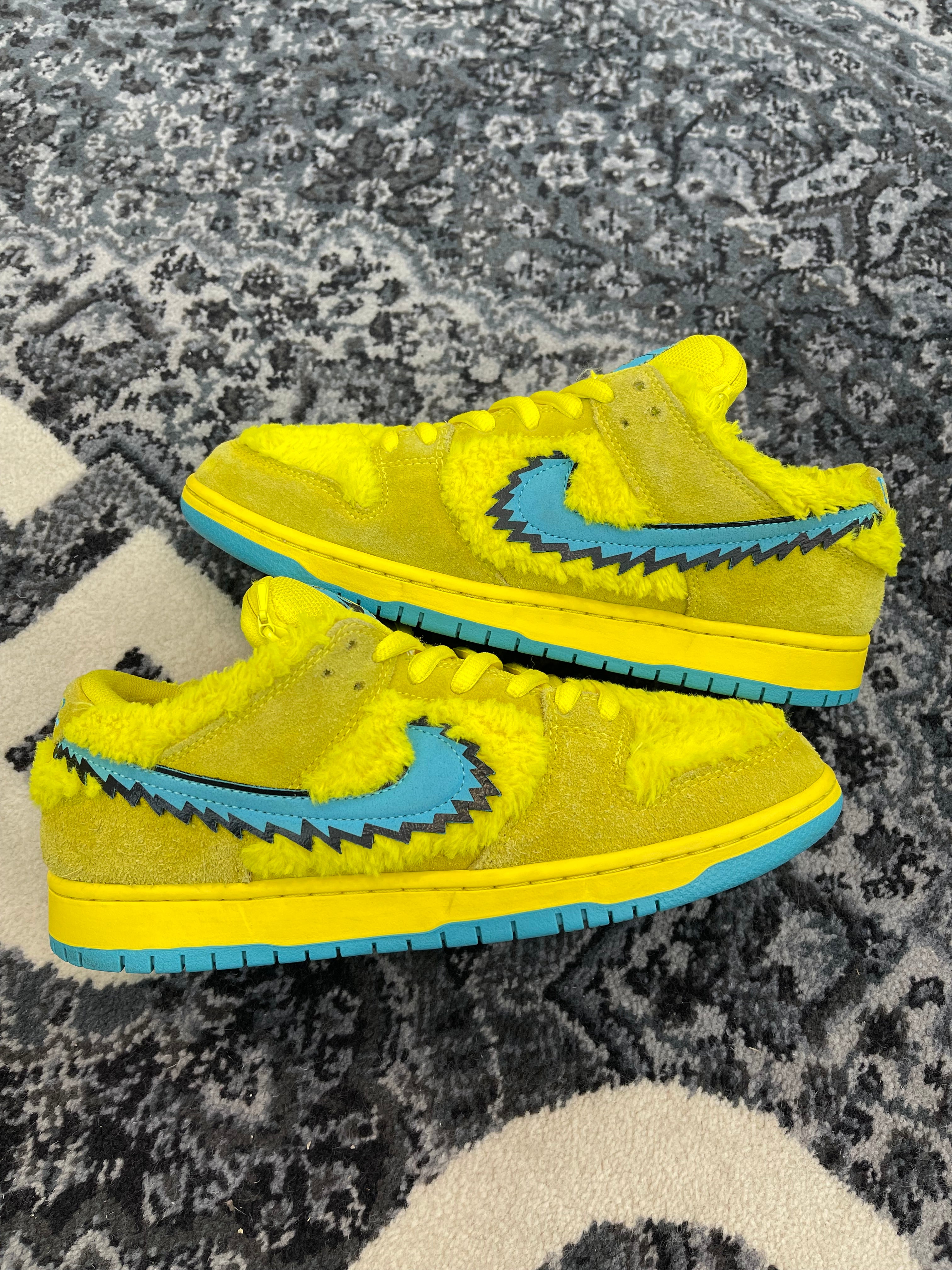 Nike Dunk Low SB x Grateful Dead “Yellow”
