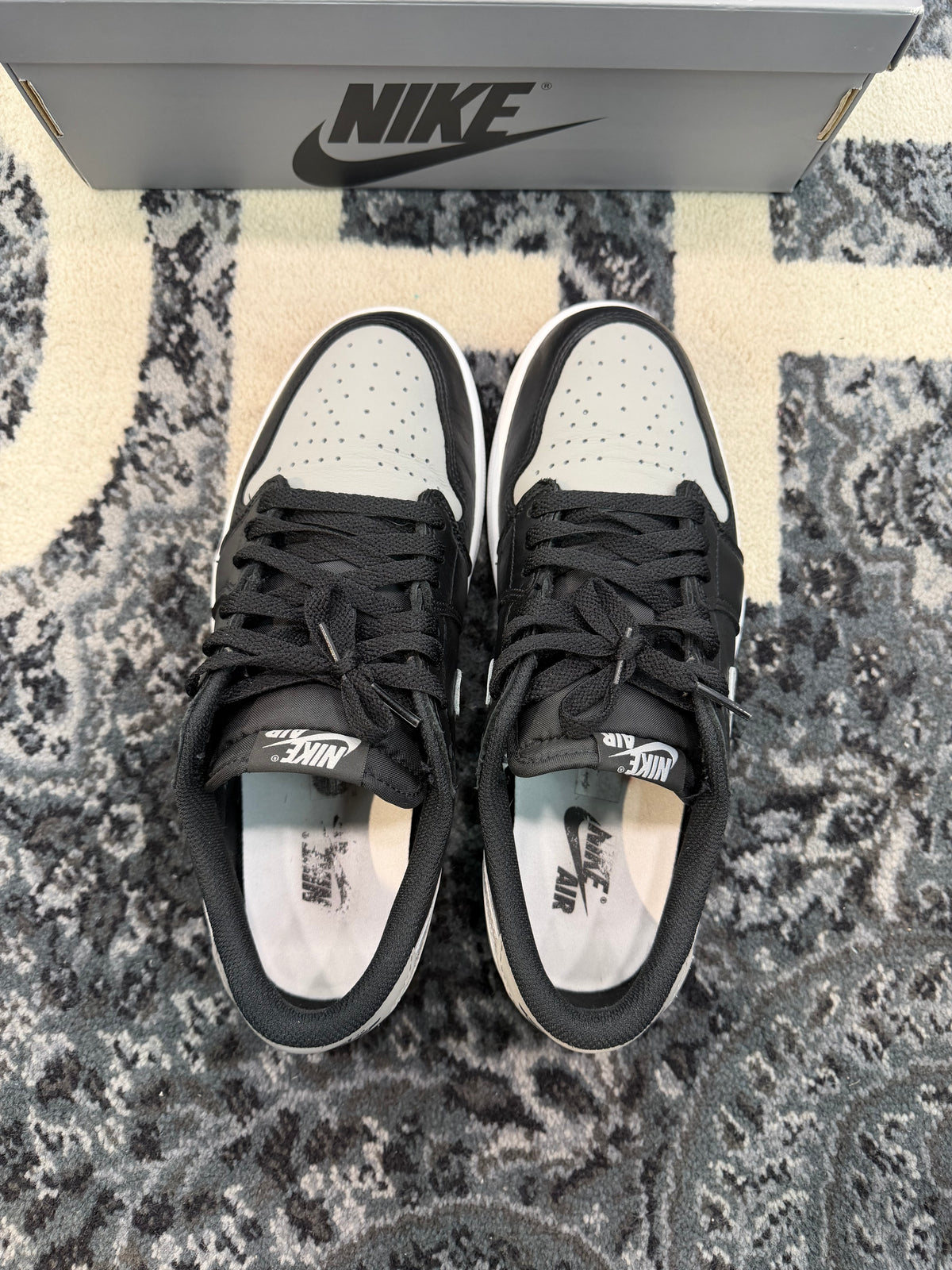 Jordan 1 Low “Shadow” (Size 9) (Lightly Worn)