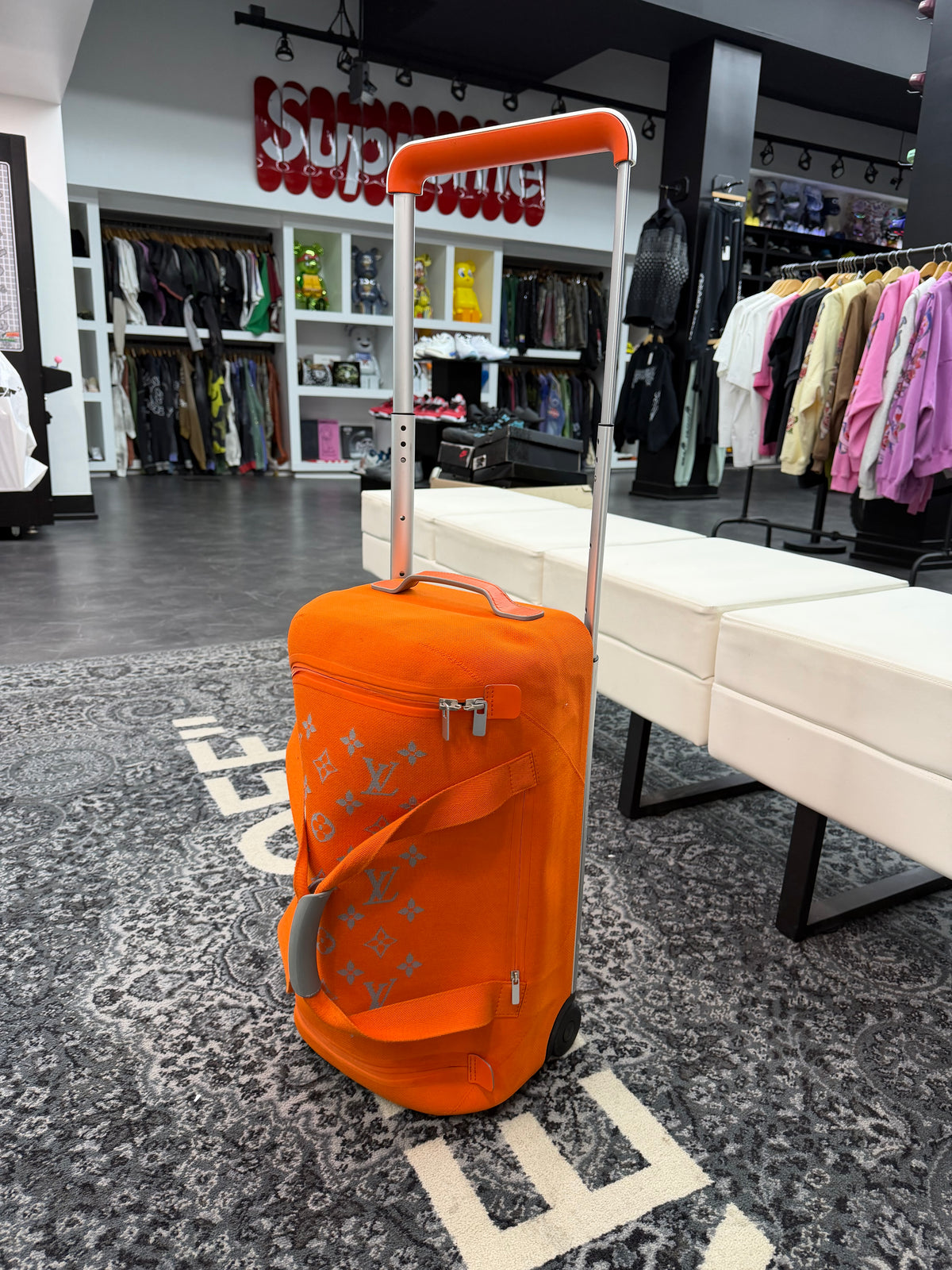 Louis Vuitton Horizon Duffle / Suit Case Soft Orange