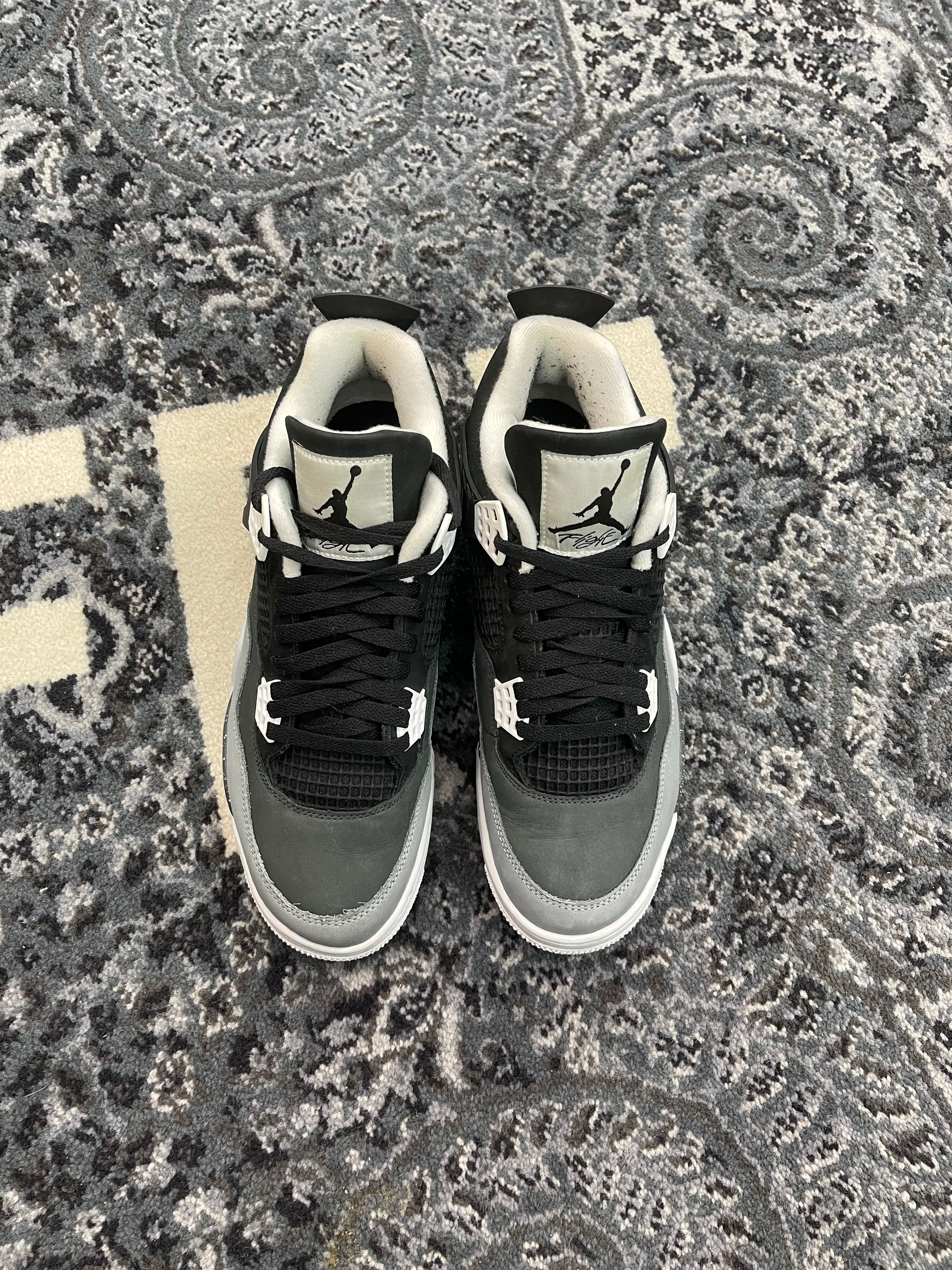 Jordan 4 “Fear”