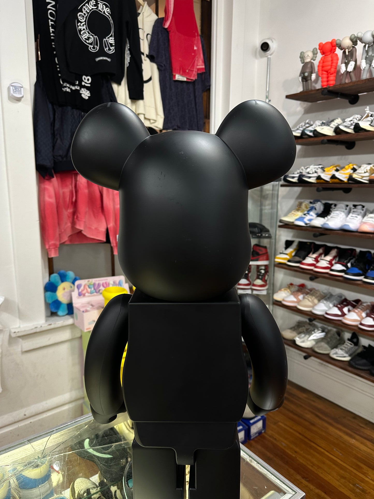 BearBrick 1000% “Oasis Black”
