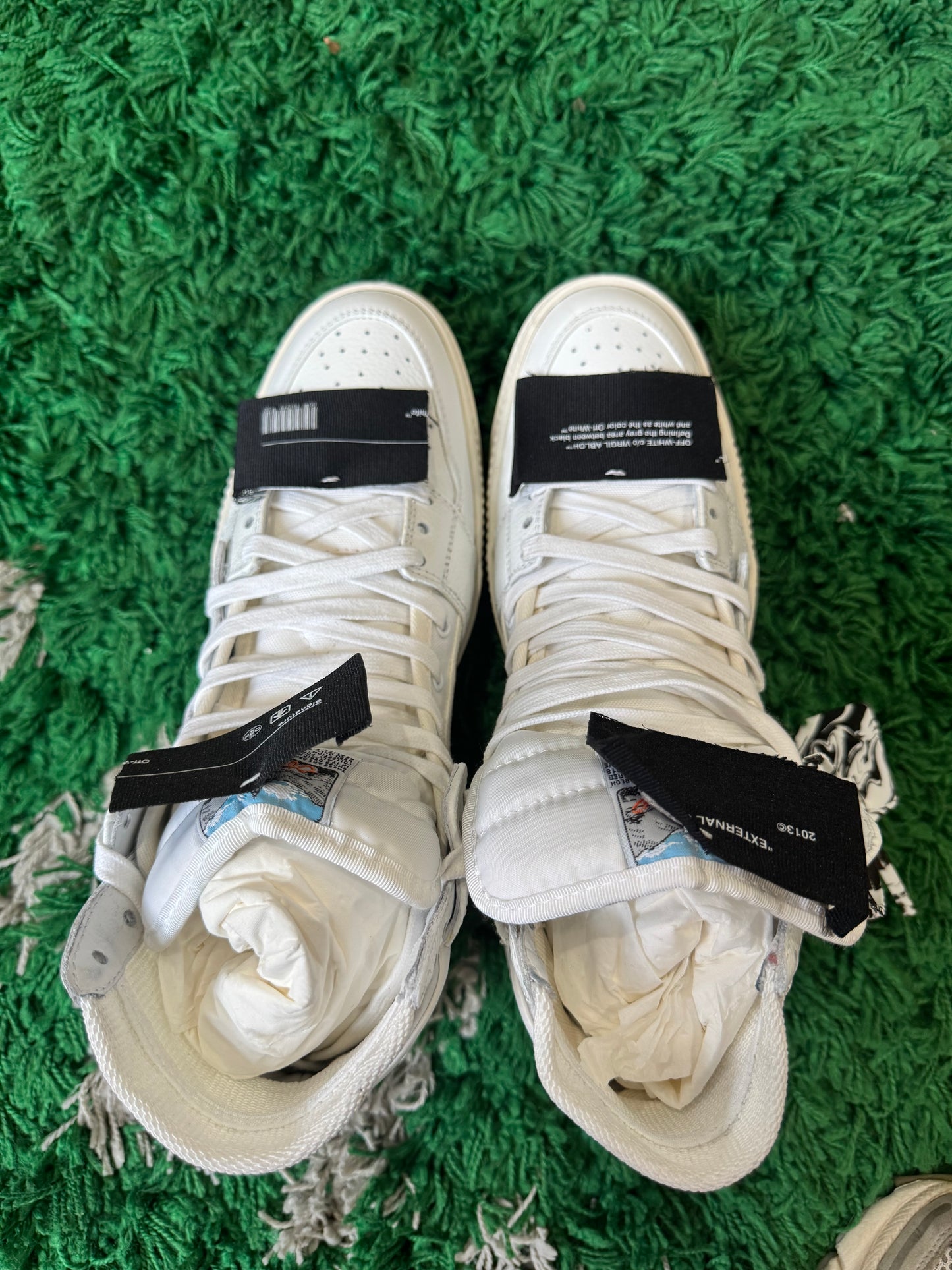 Off-White Sneaker High Top White (42)