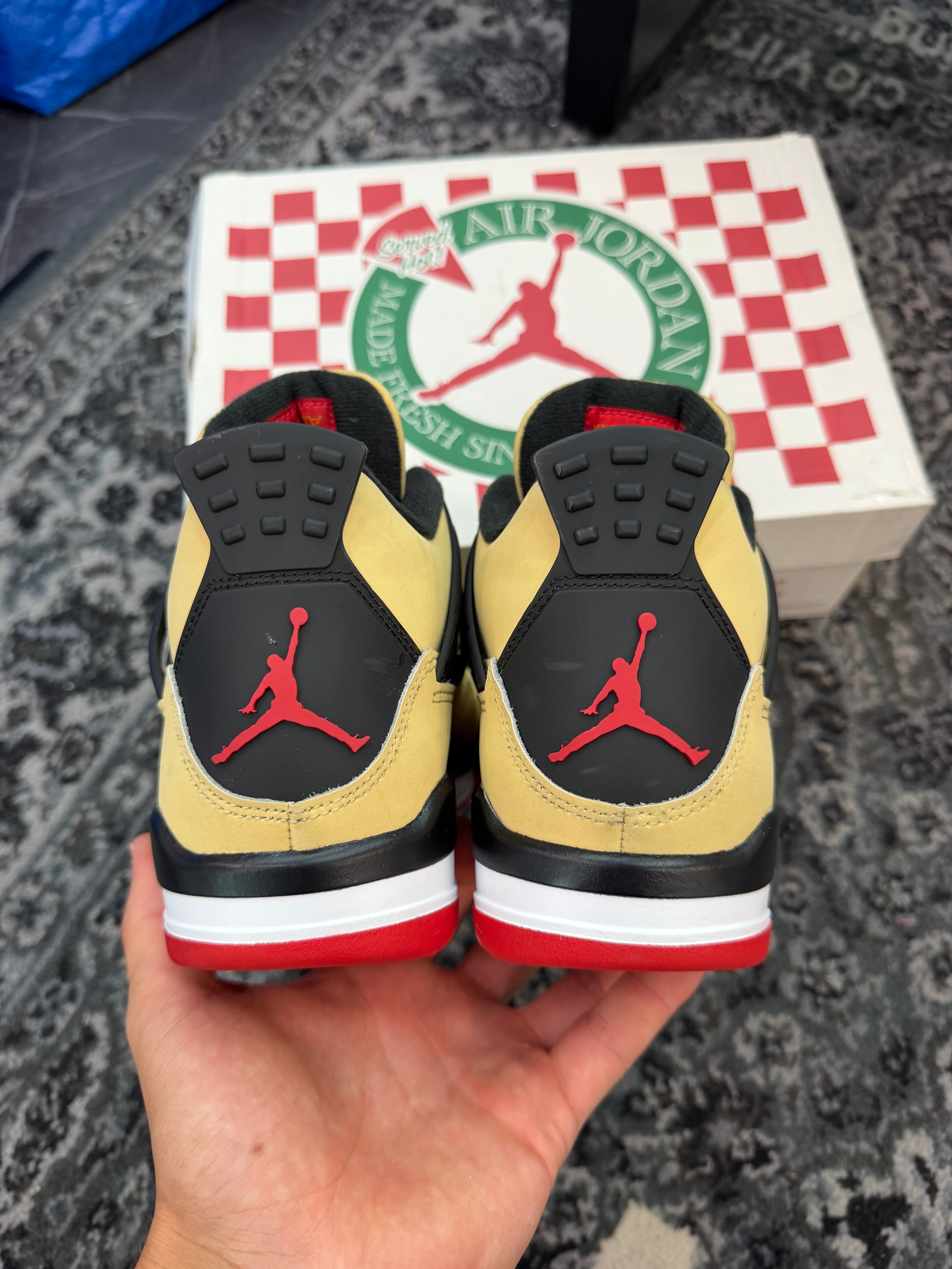 Jordan 4 “Pizza”