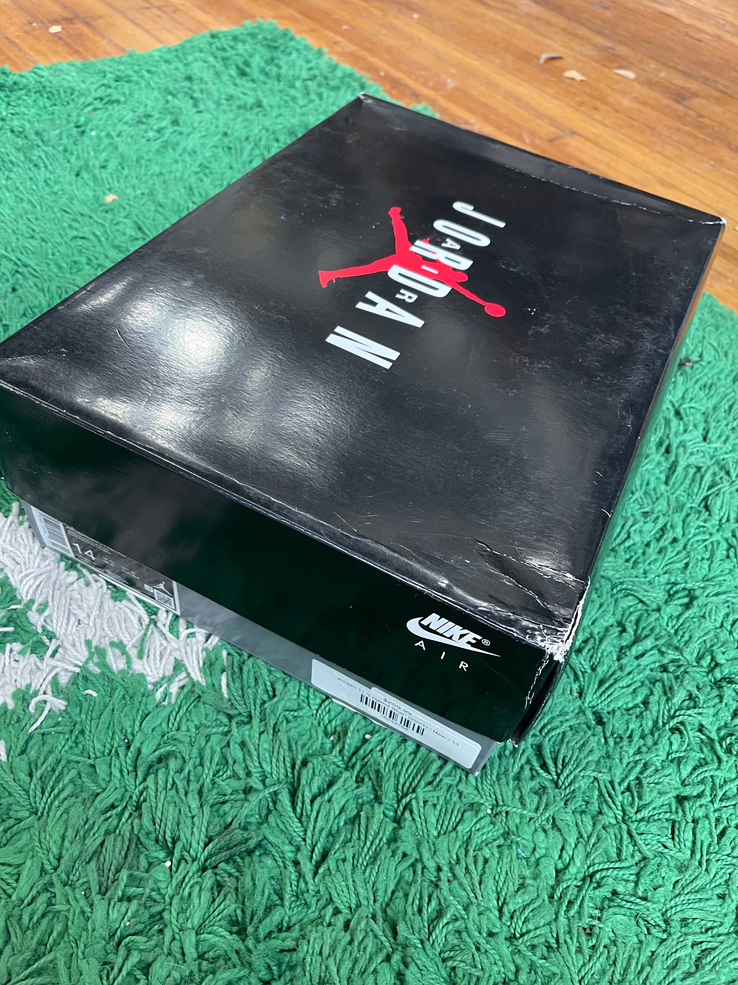 Jordan 11 “Legend Blue”