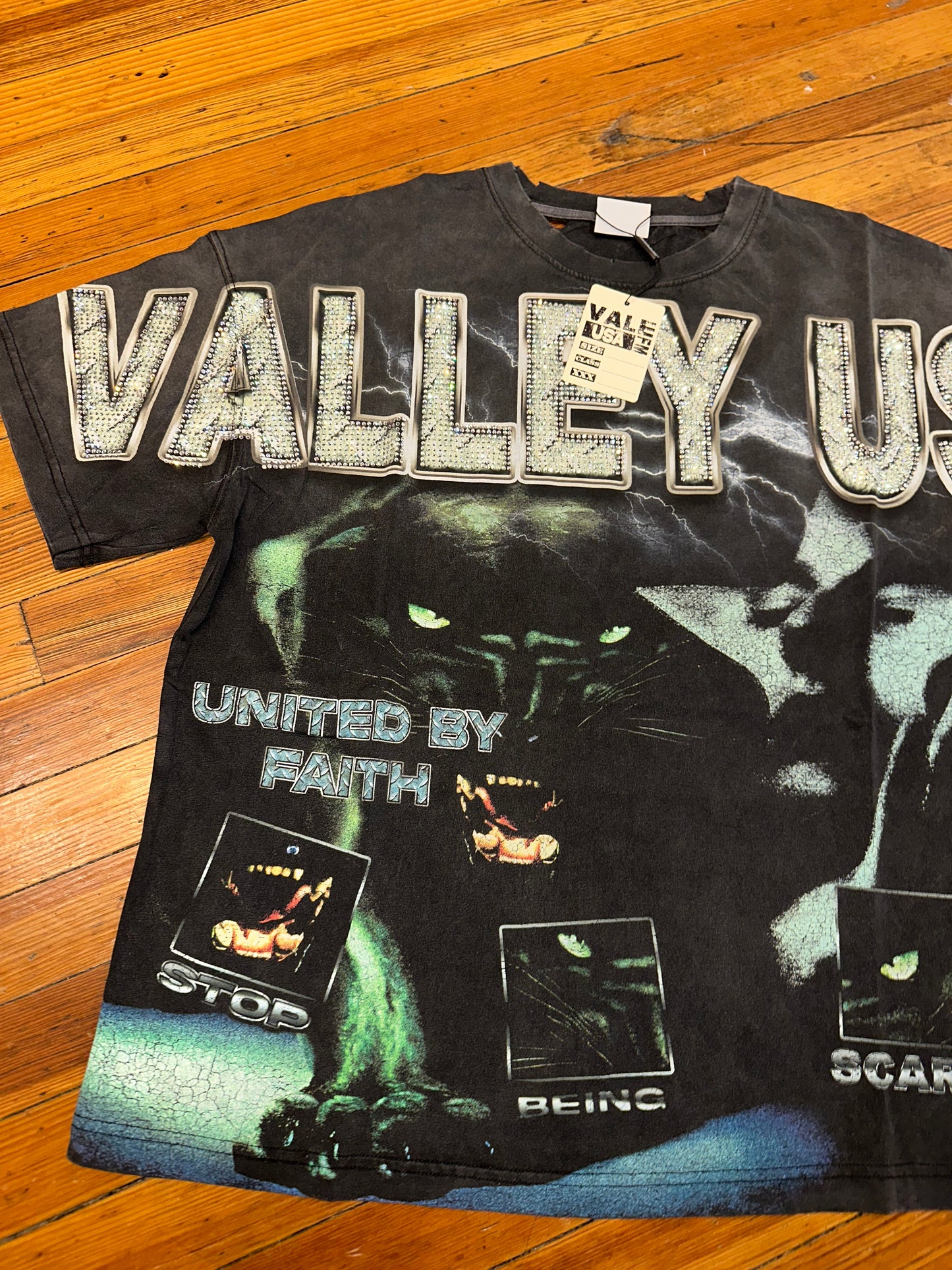 Vale Faith Panther Bling Tee